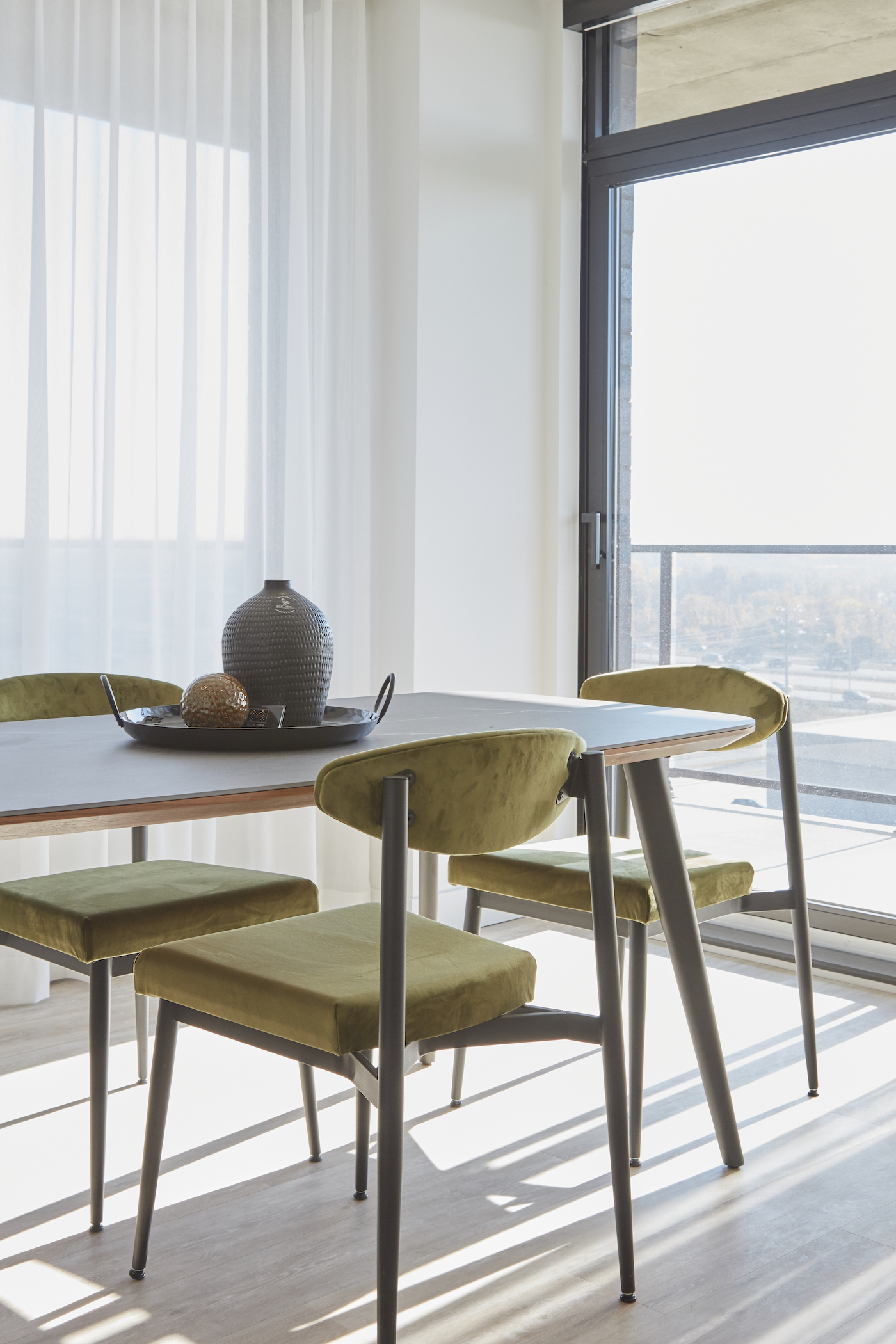 Fresh Look at Home Eclipse Luxury Rental Condos In Laval