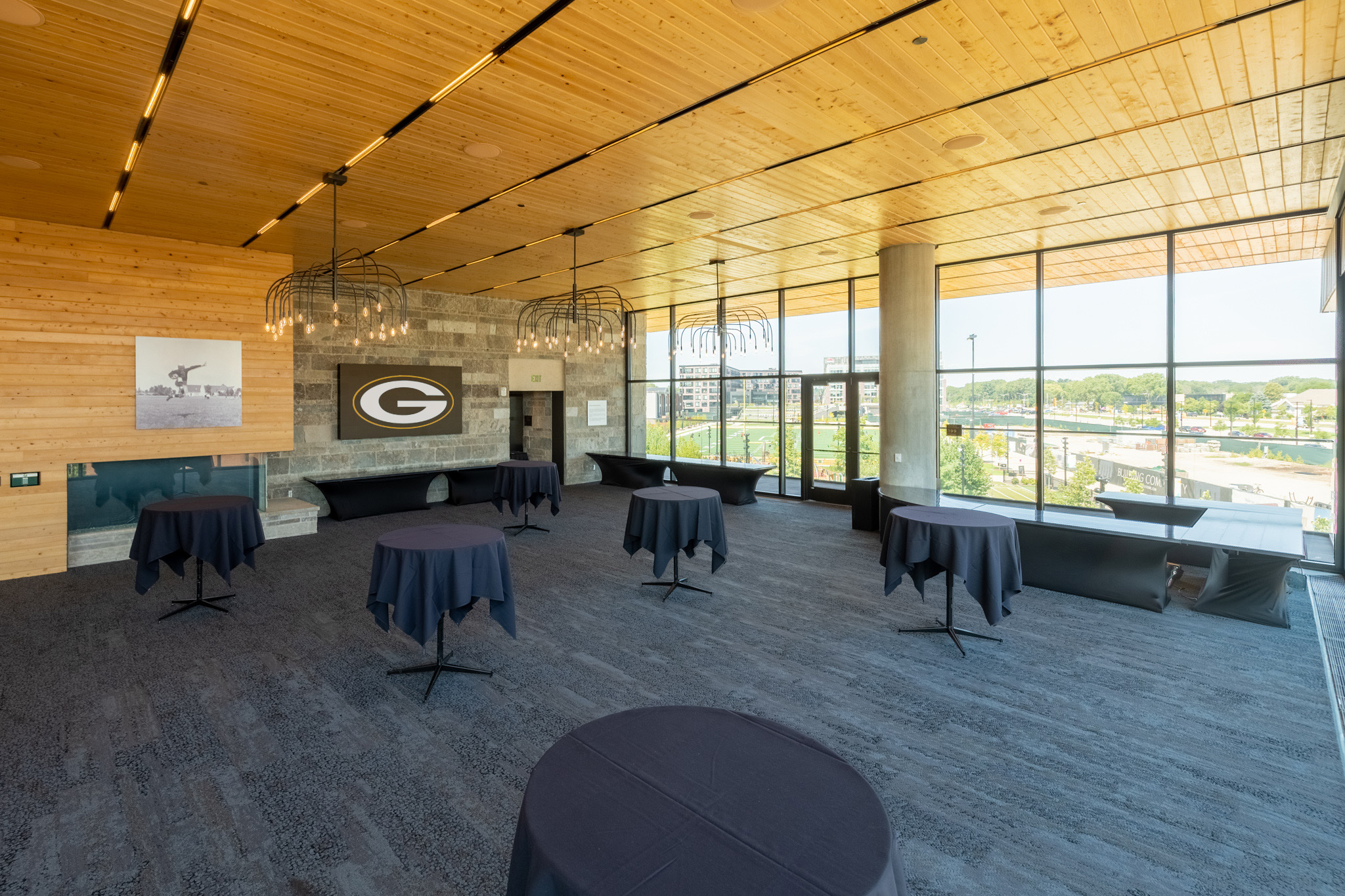 Rockwood Terrace Rentals Titletown Near Lambeau Field