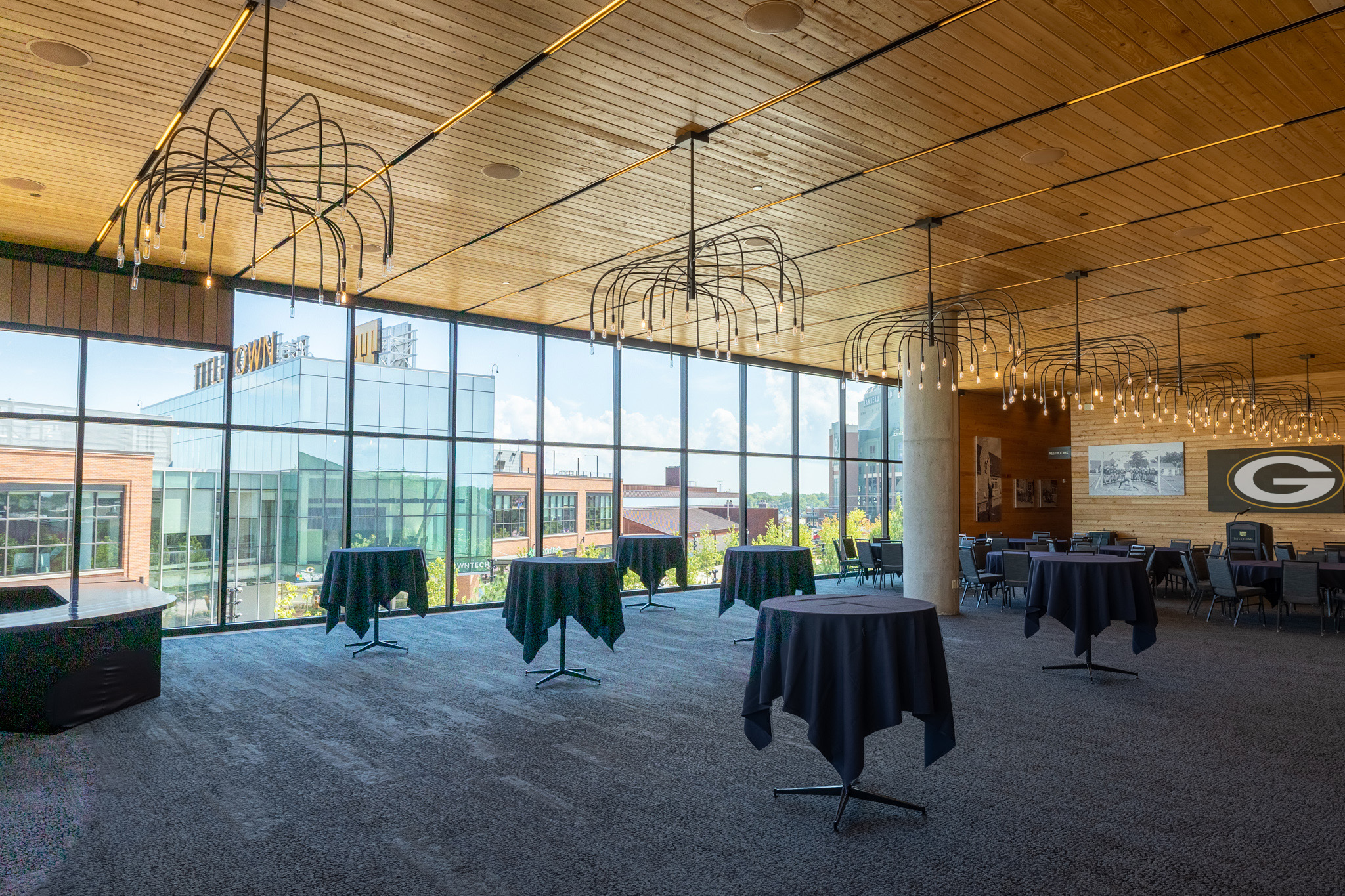 Rockwood Terrace Rentals Titletown Near Lambeau Field