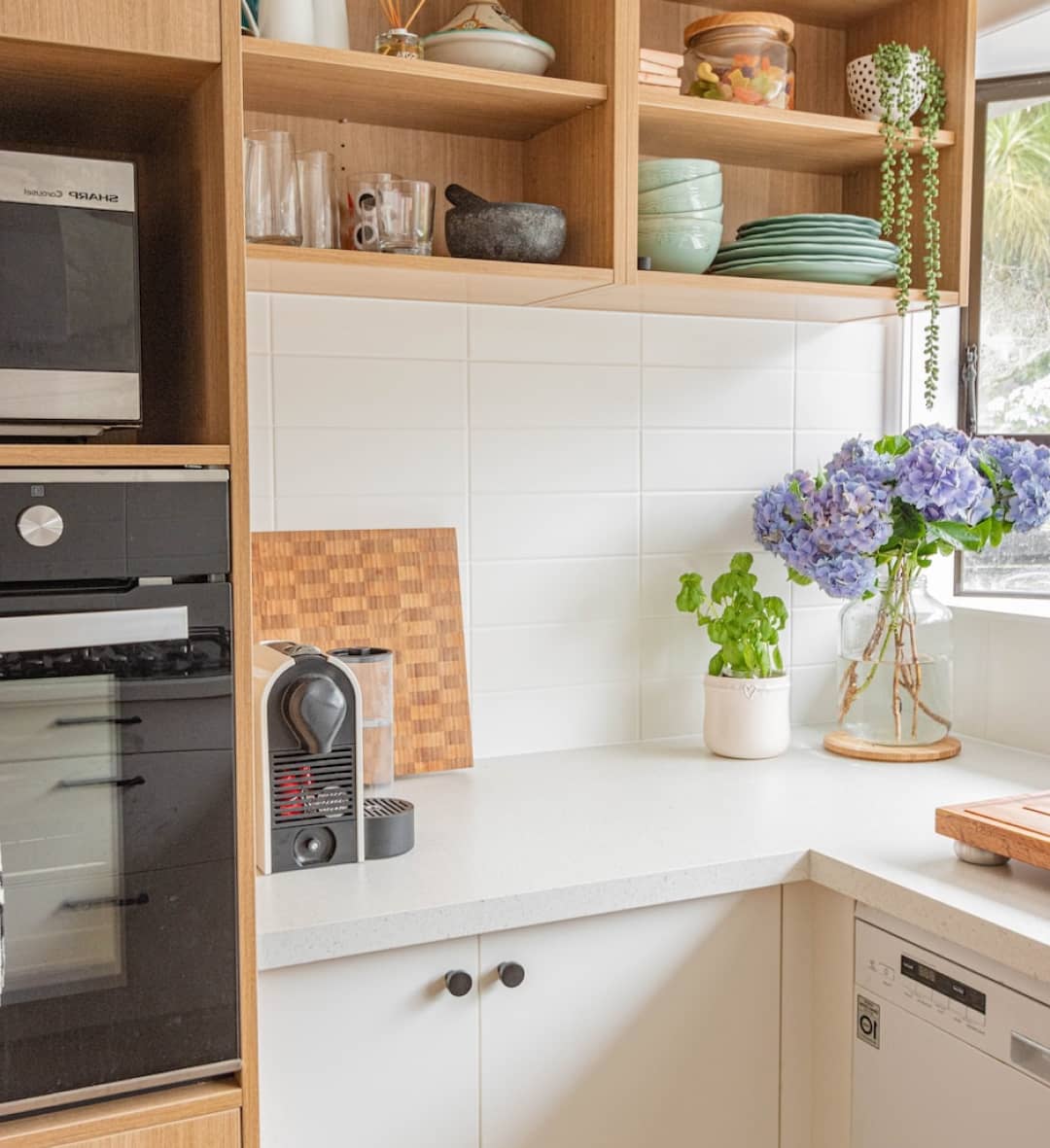 Solid Surface Countertops Vancouver - Cas Surfaces