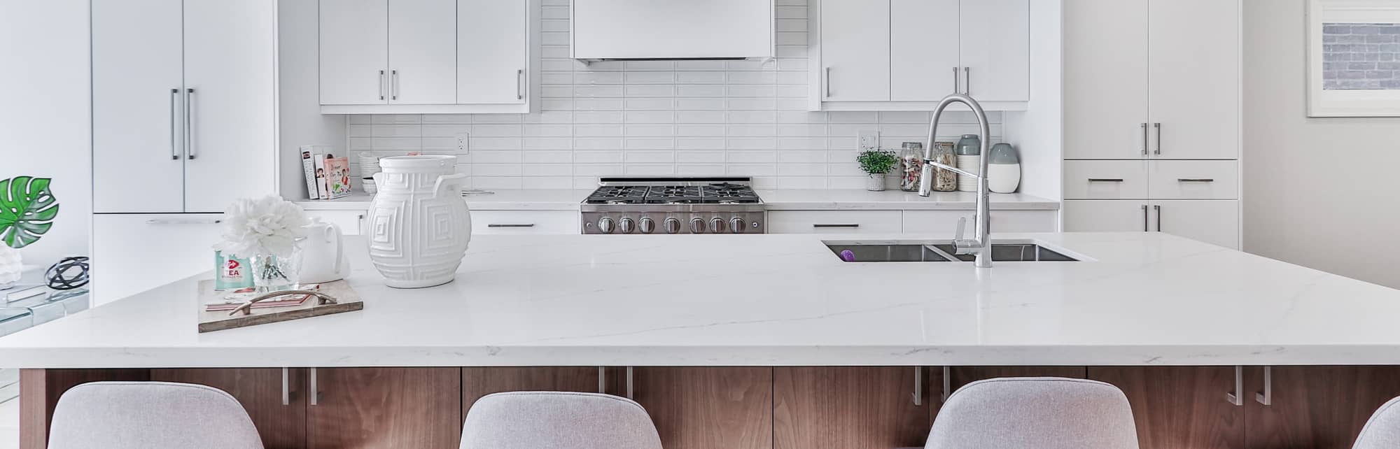 Why Solid Surface Countertop Material - Cas Surfaces
