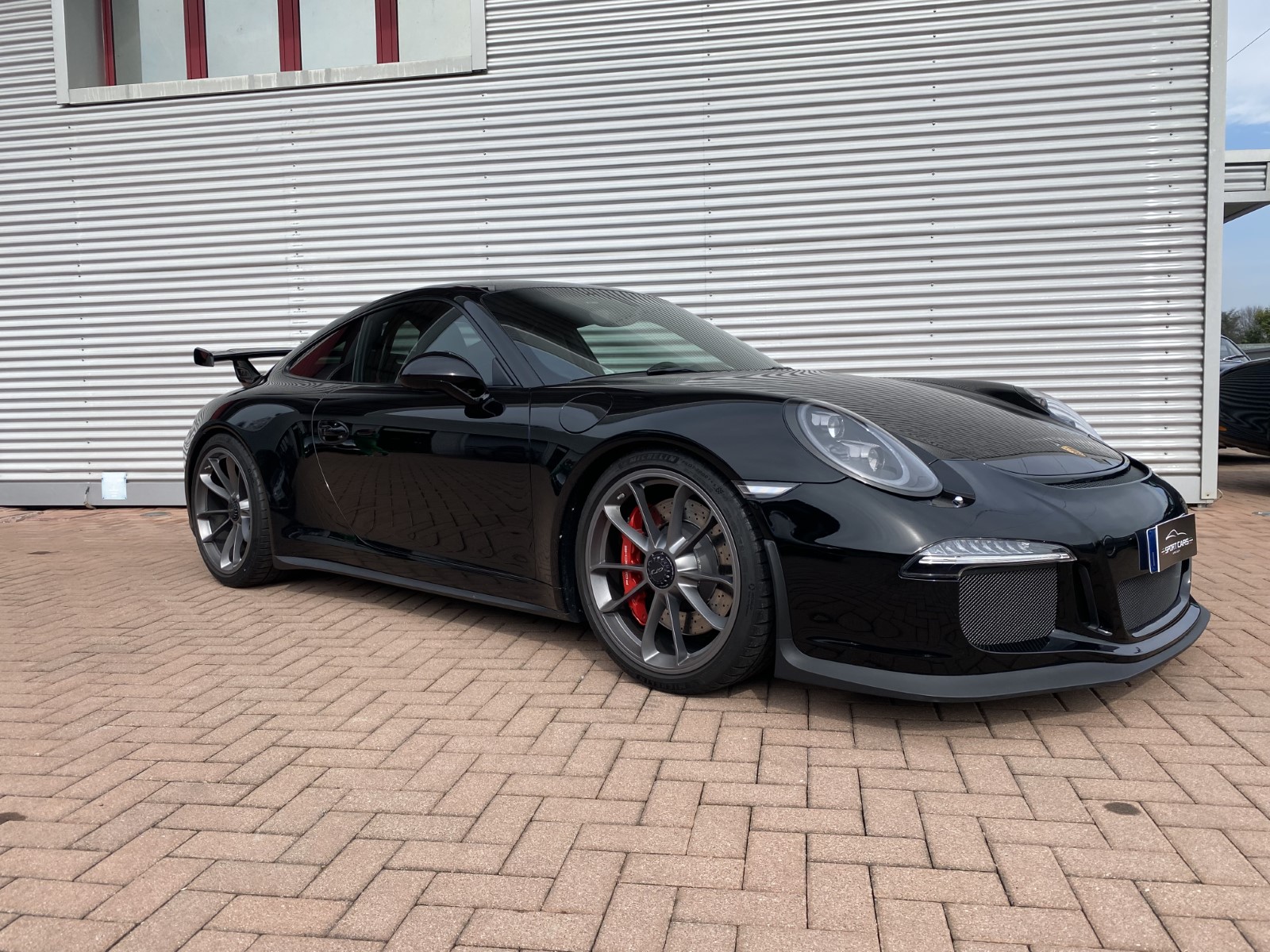 sport-cars-group-porsche-991-gt3-3-8-clubsport-lift-2014