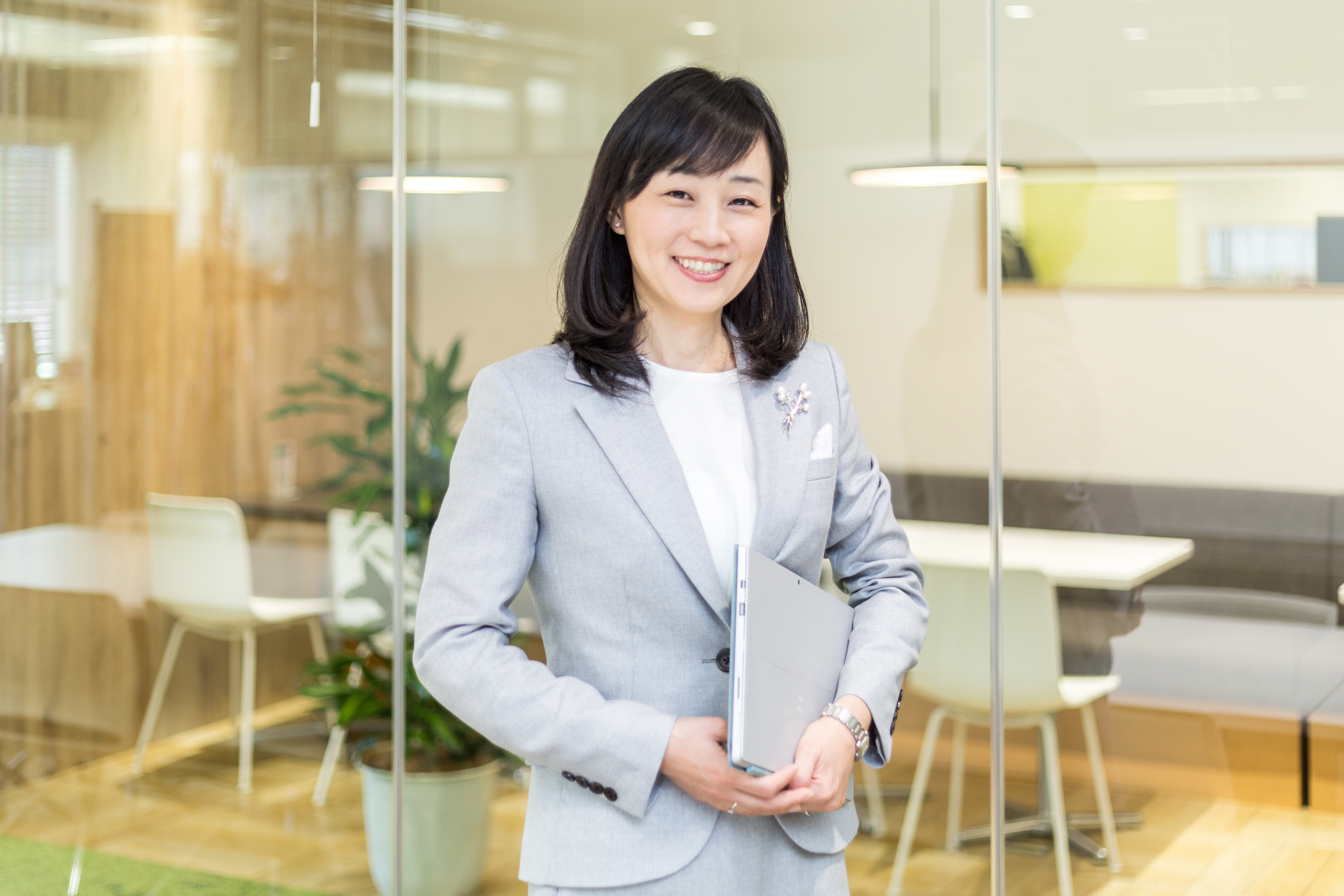 クラリスキャピタルの代表取締役 牧野安与様へのインタビュー丨国内最大級のM&A仲介会社比較サイト