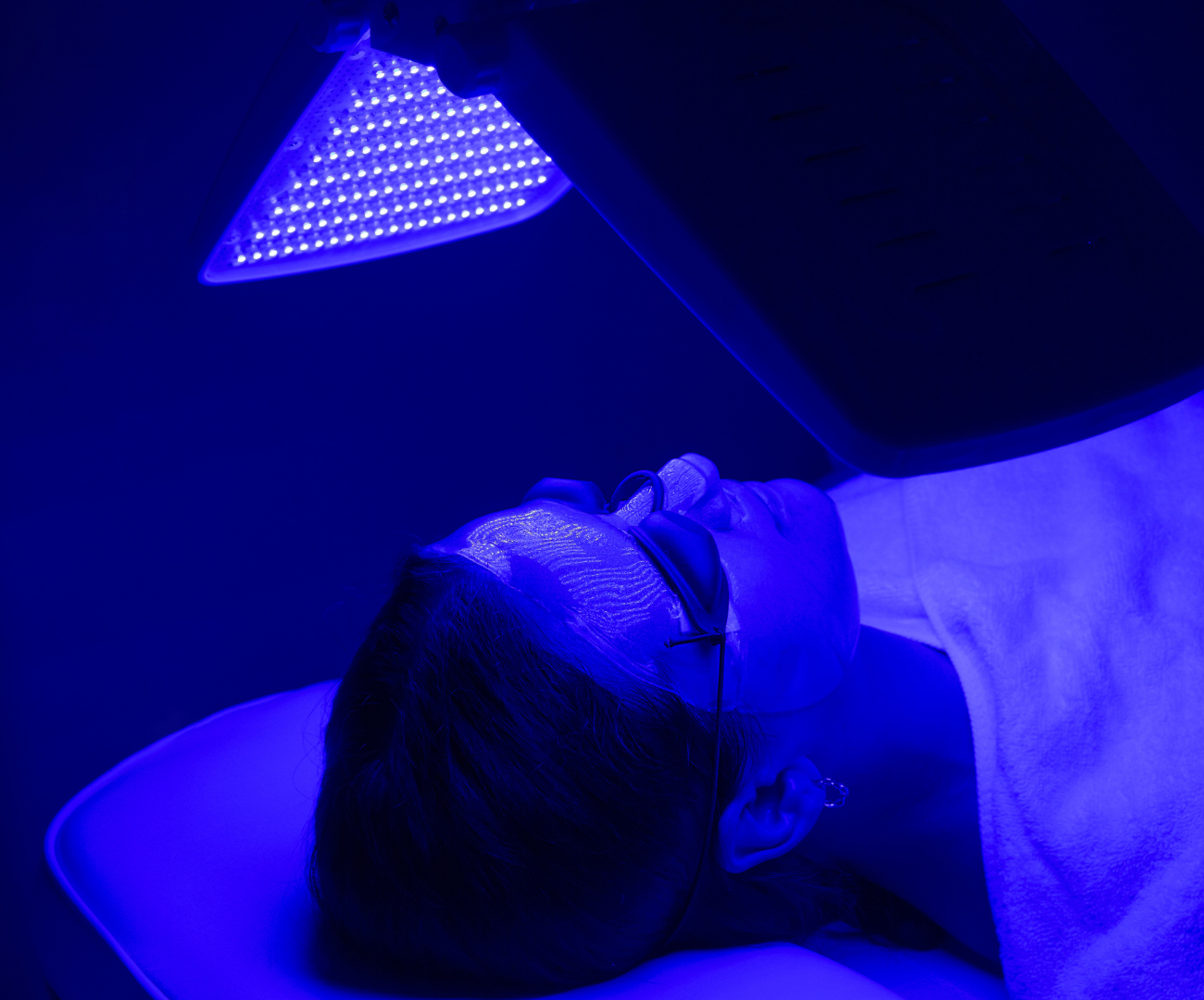 PhotoTherapy LED Targeted Treatment at Skindays Singapore
