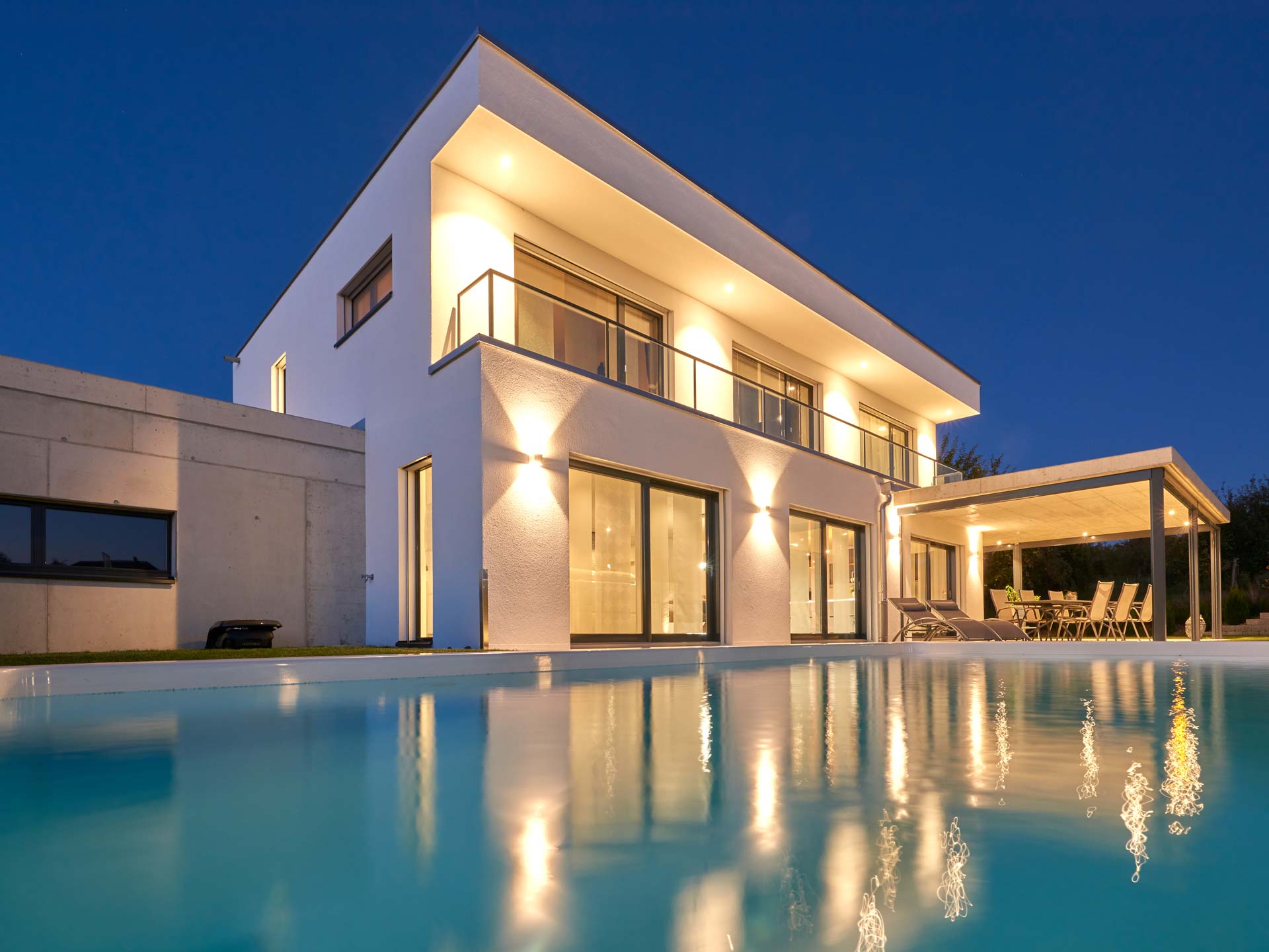 Symmetrie und Transparenz