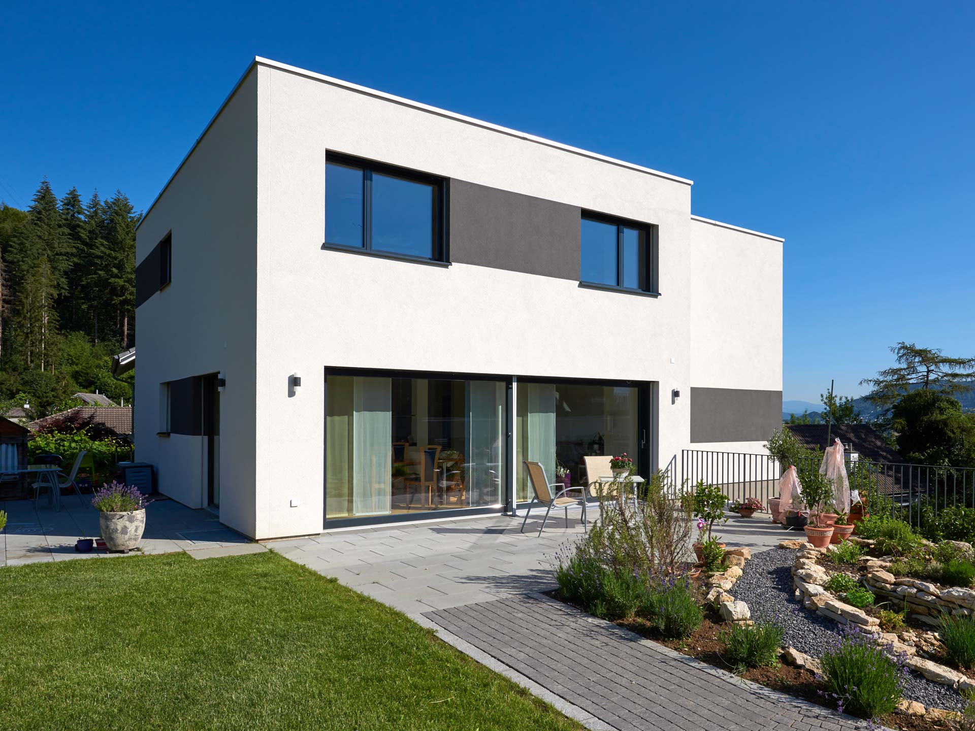 Kubisch mit Aussicht