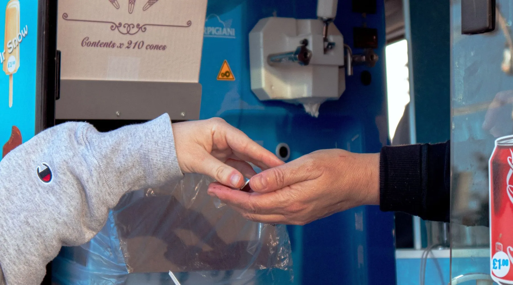 Do vending machines take dimes? Vending Locator