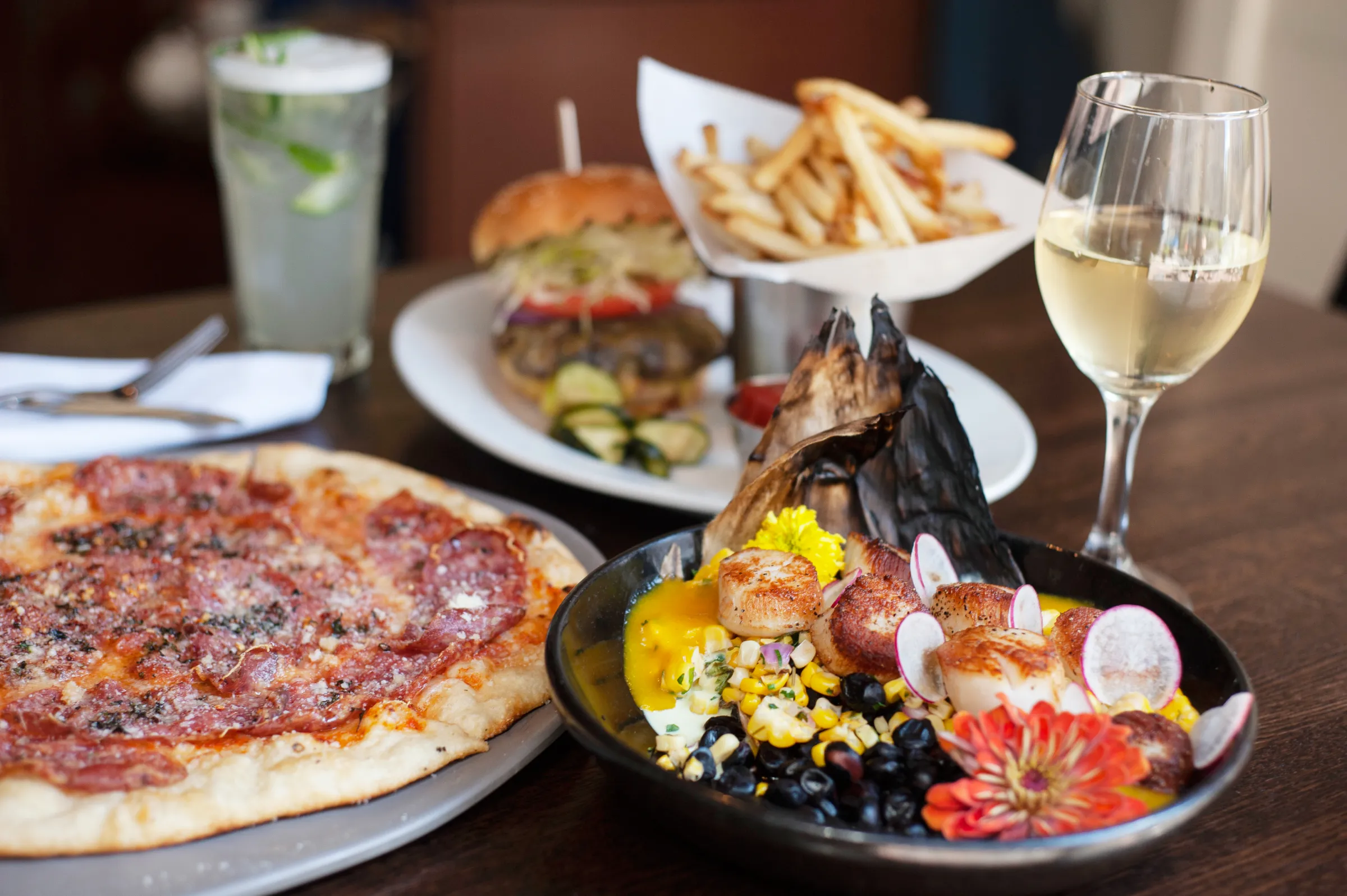 Lunch Menu | Trumbull Kitchen | Max Hospitality