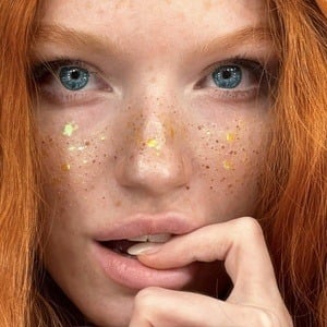 foxy - Age, Bio, Birthday, Family, Net Worth