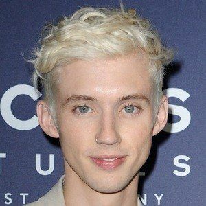 Troye Sivan - Age, Bio, Birthday, Family, Net Worth