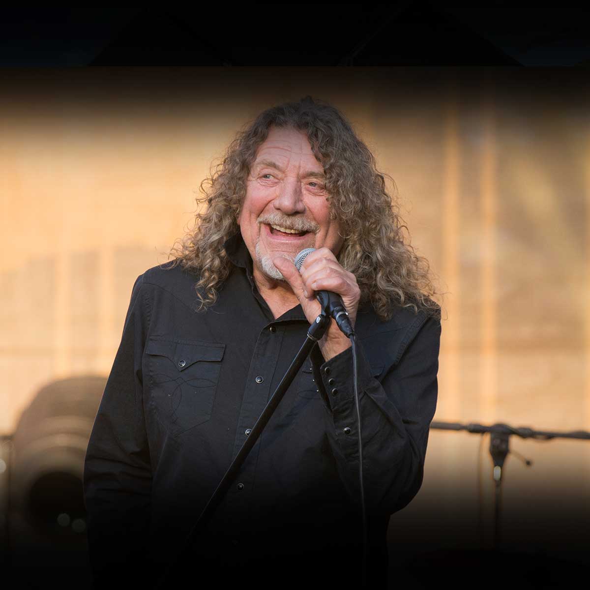 Robert Plant - Age, Bio, Birthday, Family, Net Worth