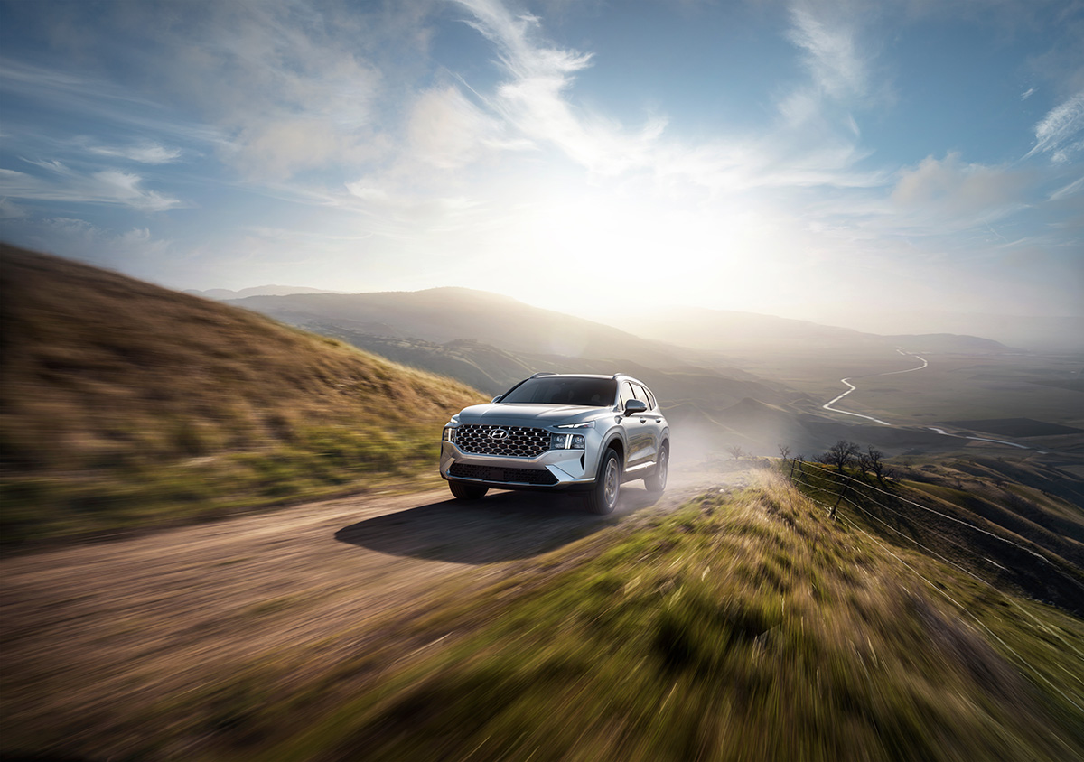 Explore the Hyundai Santa Fe PHEV | EV.Guide