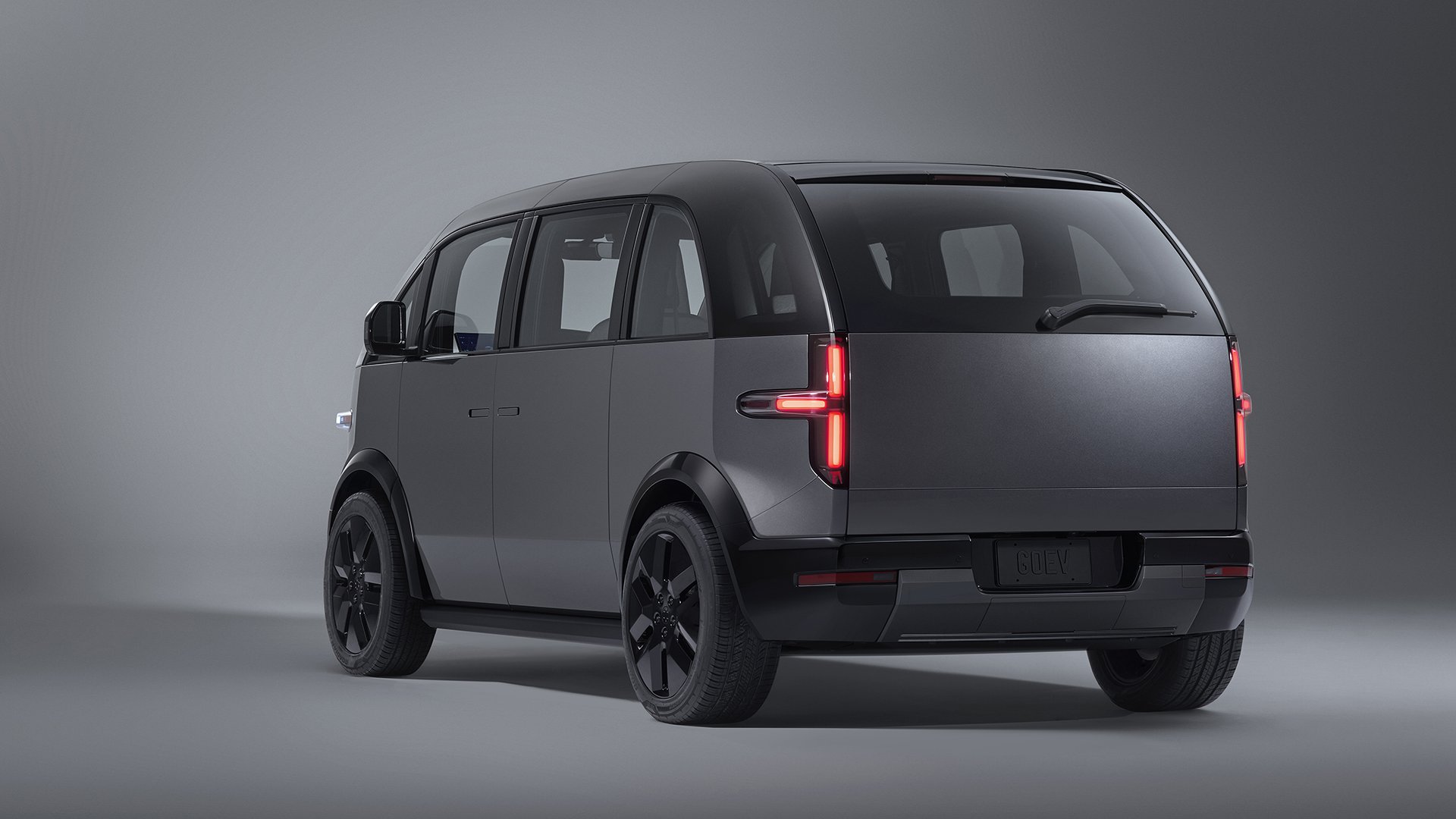 Explore the Canoo Lifestyle Vehicle Premium EV.Guide