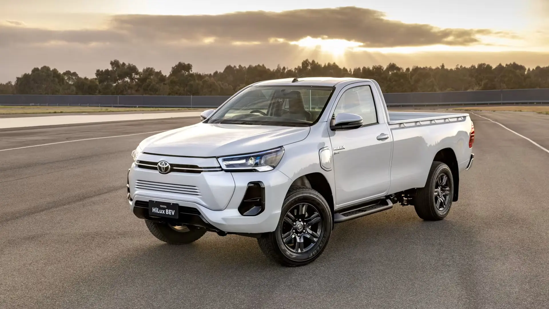Toyota Hilux Electric Double Cab Begins Testing, Launch in 2025 - Featured Image