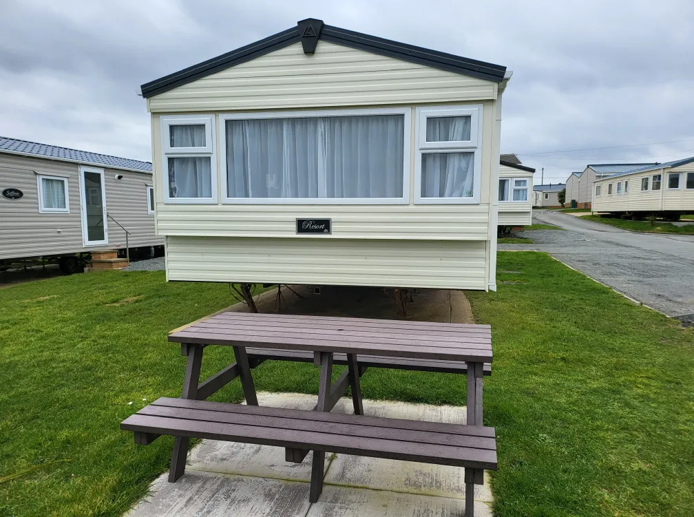 Caravan 7 Oyster 6 Berth Sea View Castaways Holiday Park