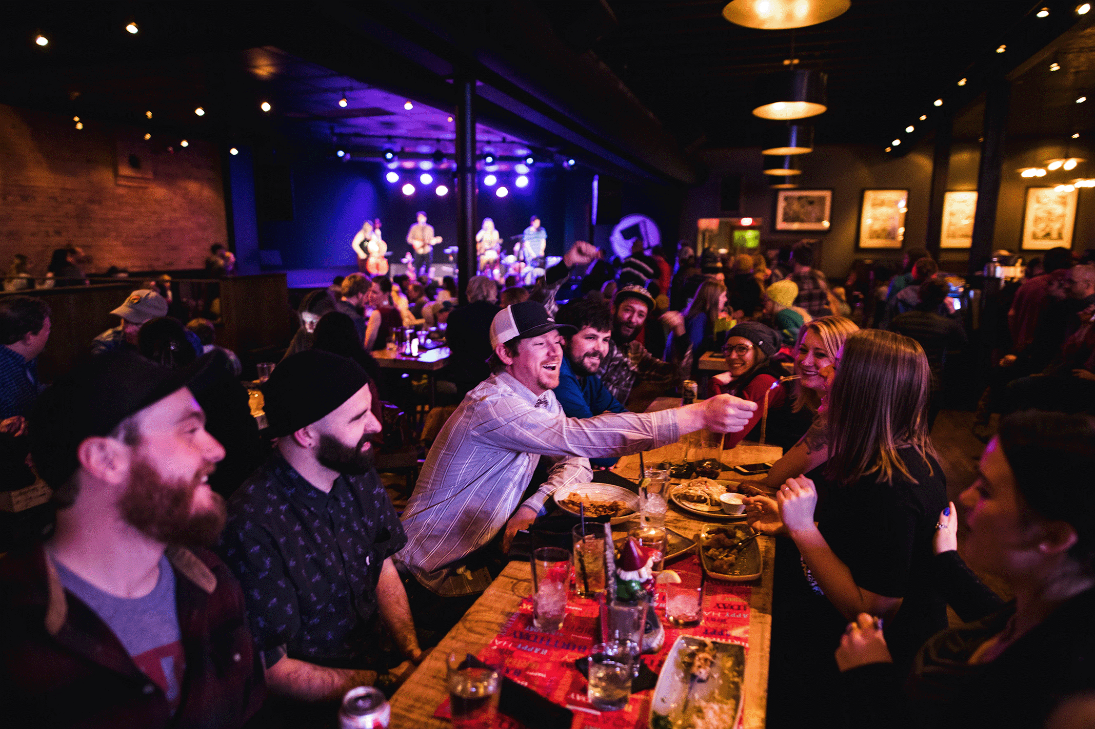 Yellowstone Country Listing Top Hat Restaurant & Bar activities