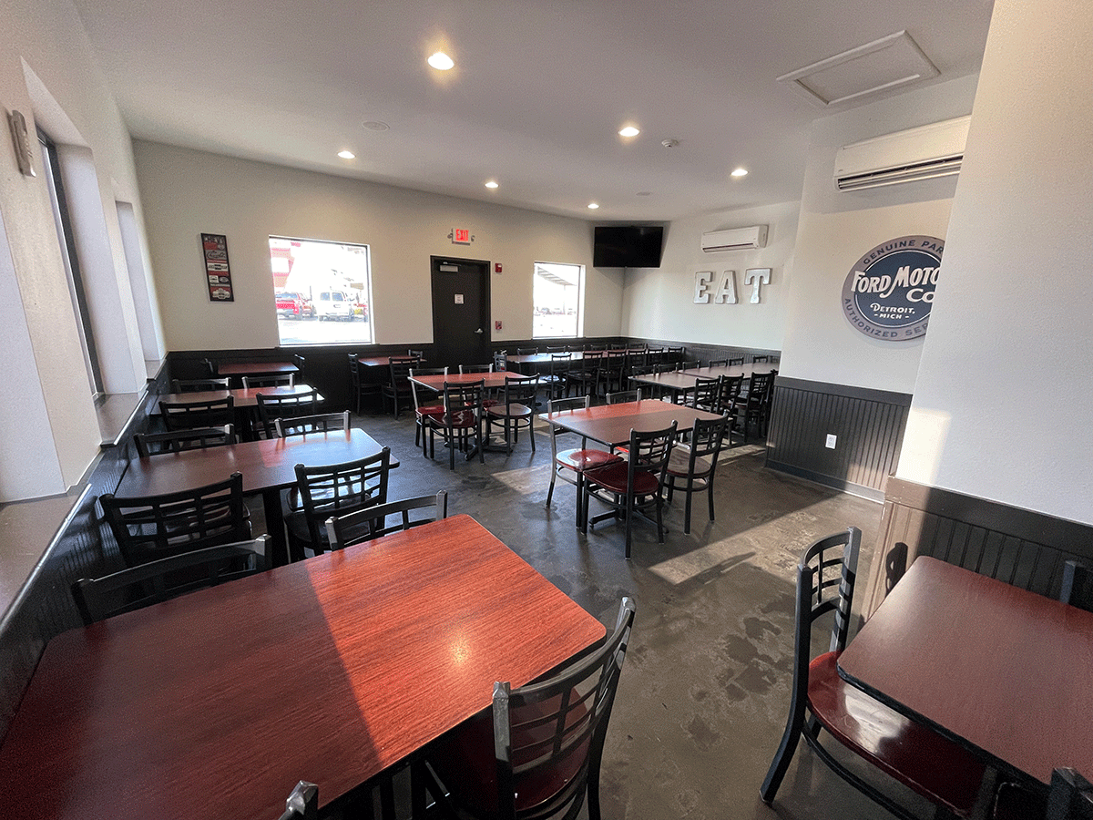 Group Outings and Group Rates for Events at Branson Tracks