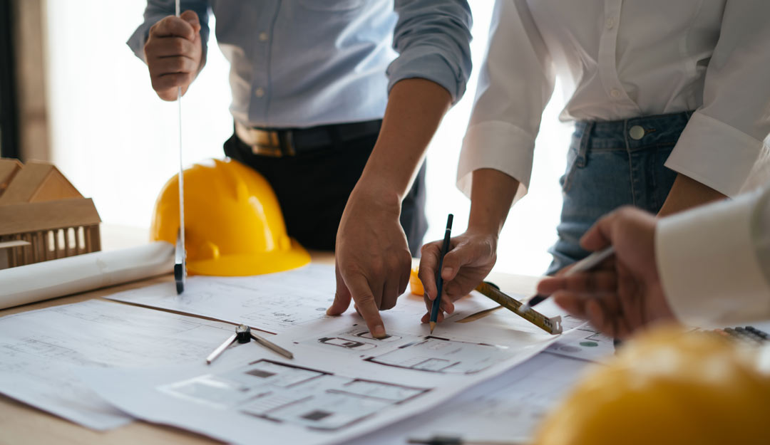 Break 2024 into A Yearly Marketing Plan and Quarterly Roadmaps