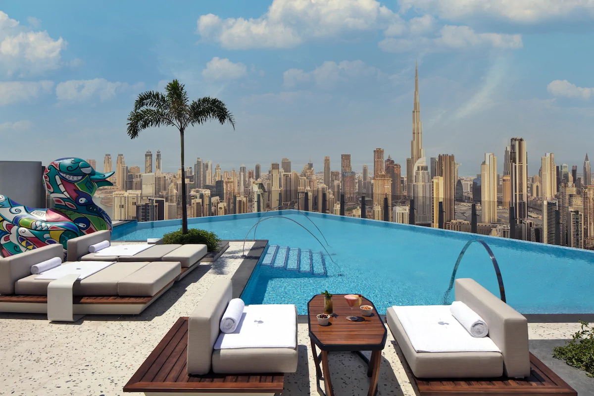 barefoot Reisen Dubai SLS Dubai Hotel & Residences