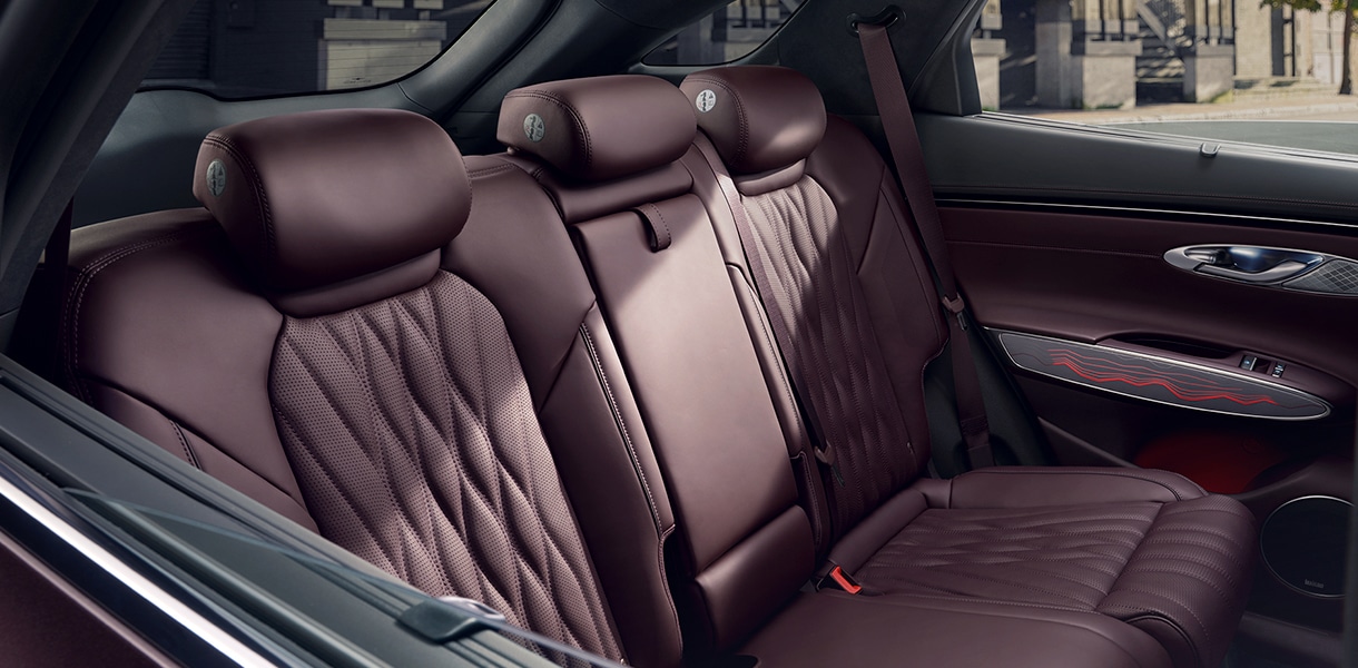 Prime Nappa rear seats