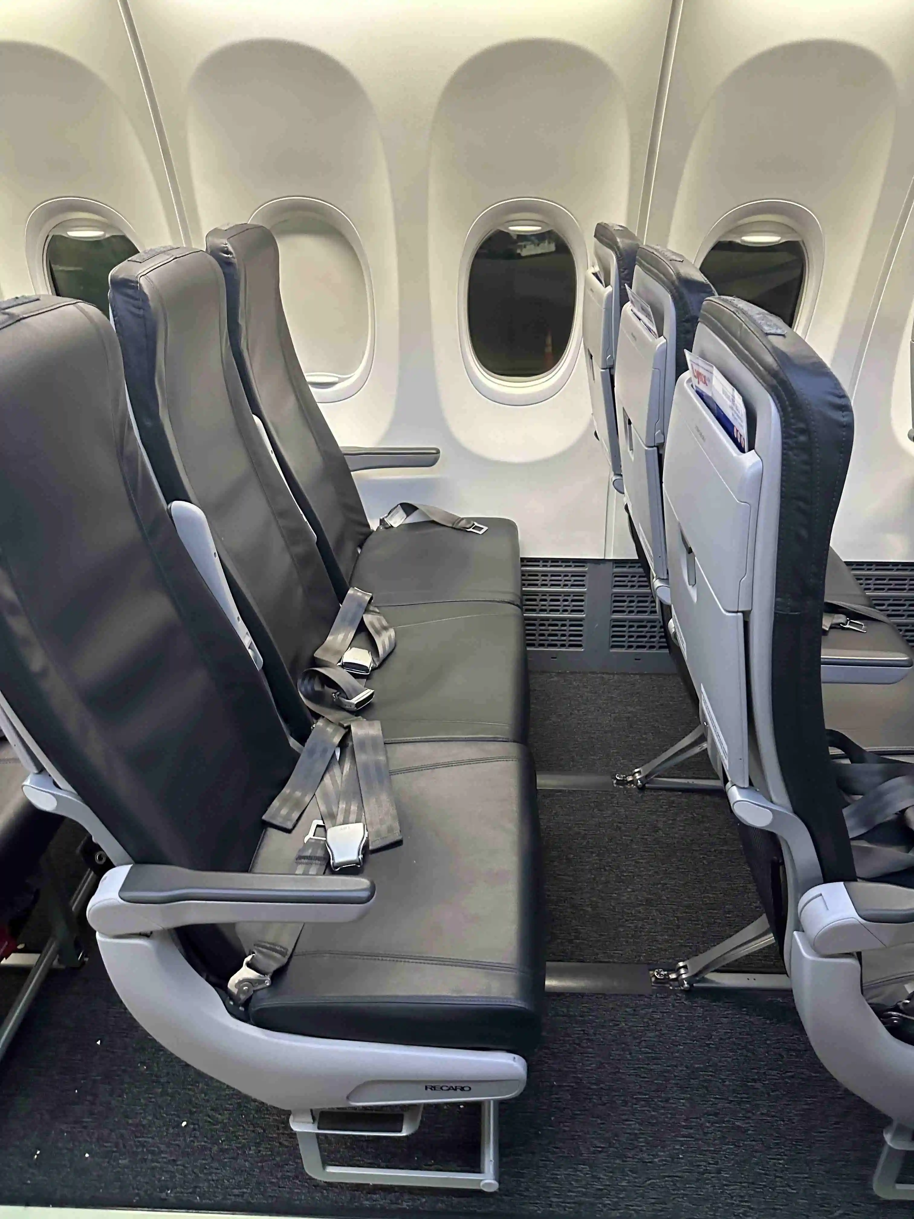 Lynx Air Review [2024] My Experiences Flying With Lynx Air!