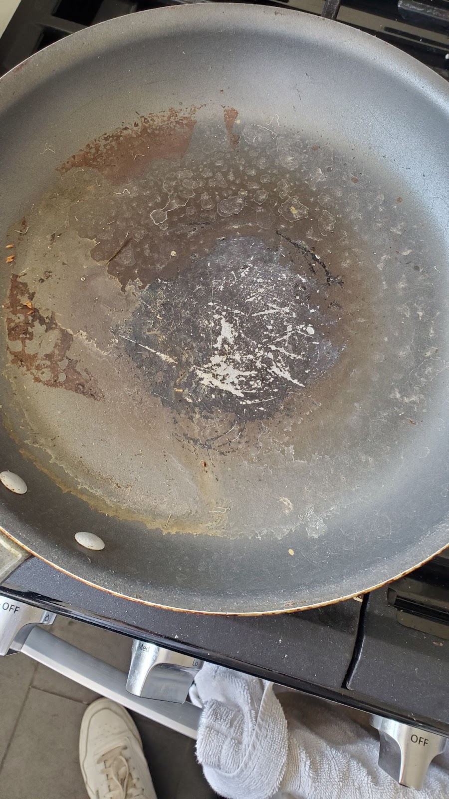 My Parents Were Still Using Teflon Pans. Here’s Why I Intervened.