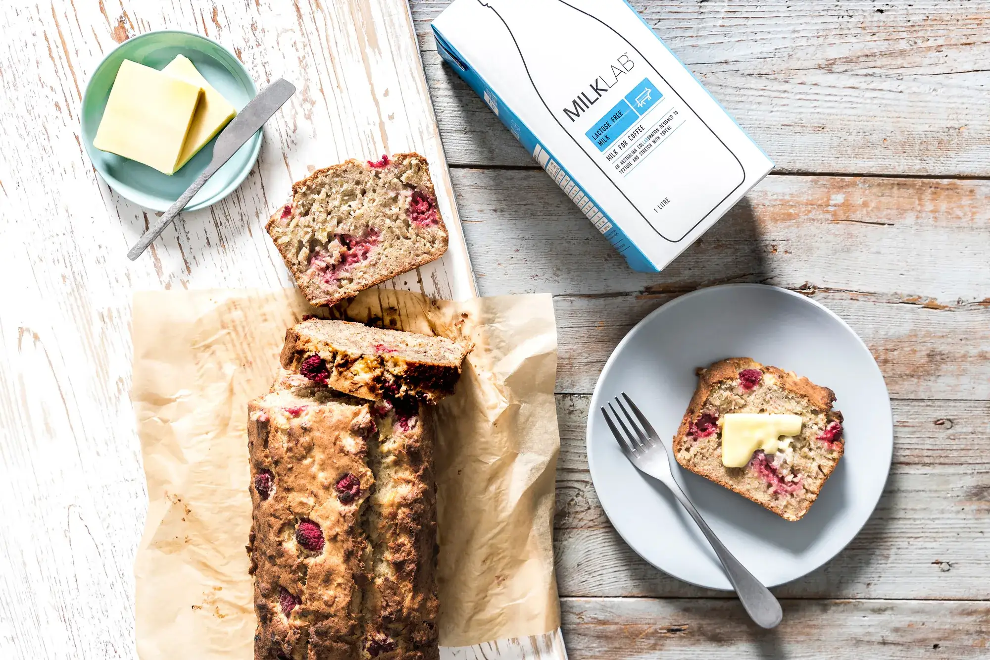 Banana, Oat and Raspberry Bread MILKLAB®