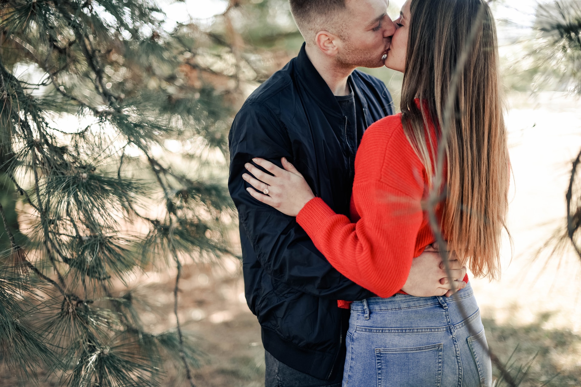 Wie verlieben sich Frauen? Dating Psychologie