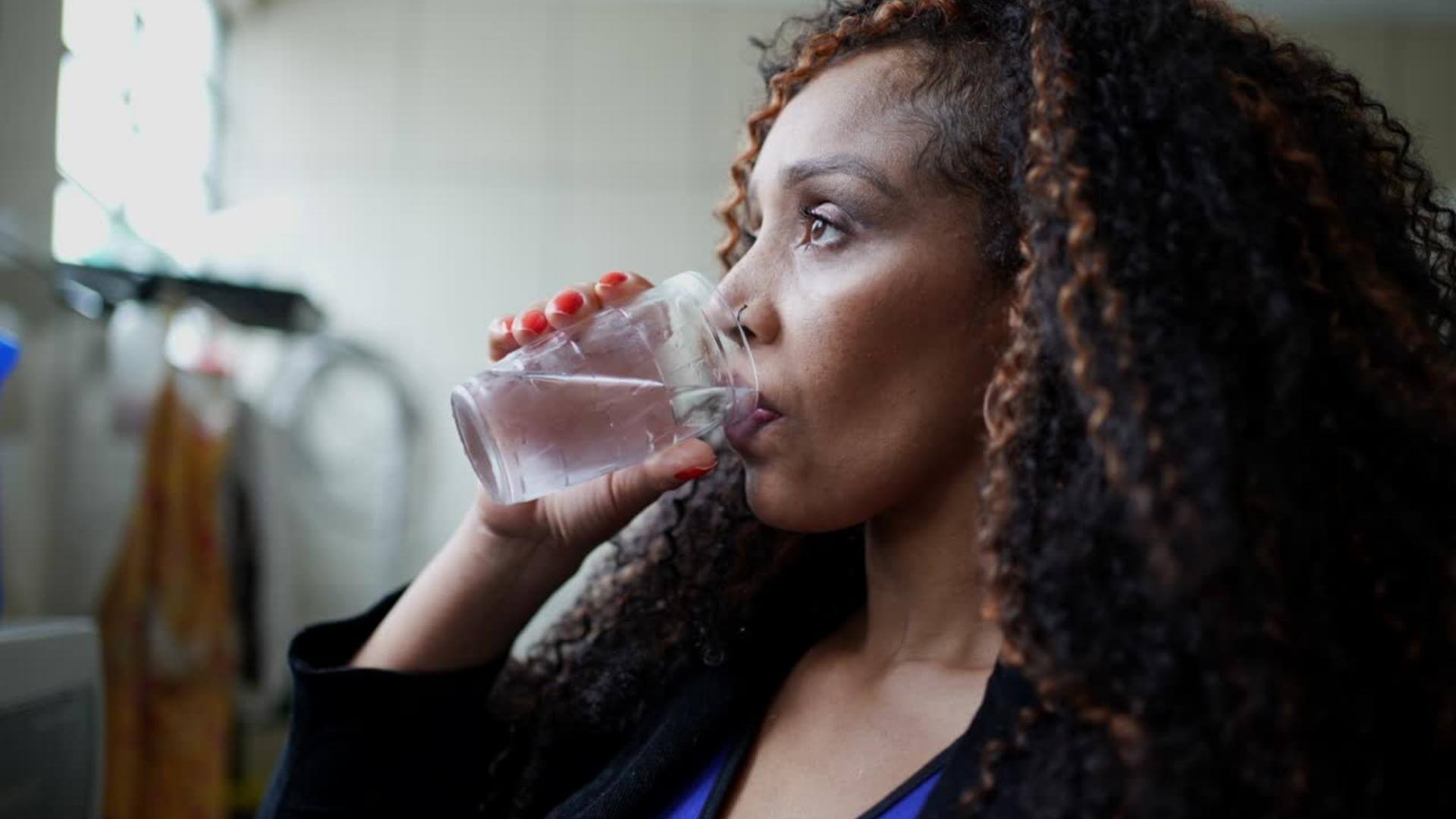 Does Drinking Water Lower Blood Sugar? The Truth Unraveled Signos