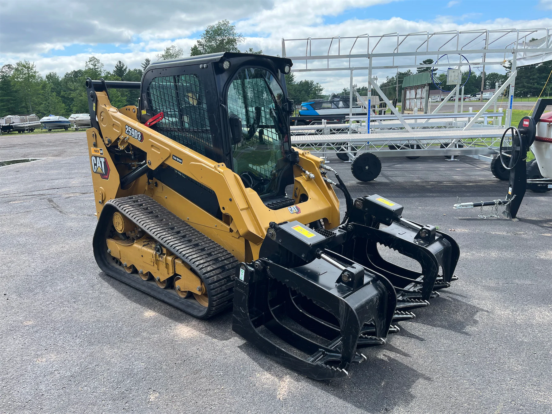 72" Root Grapple Siren Rentals Heavy Equipment Rentals, party
