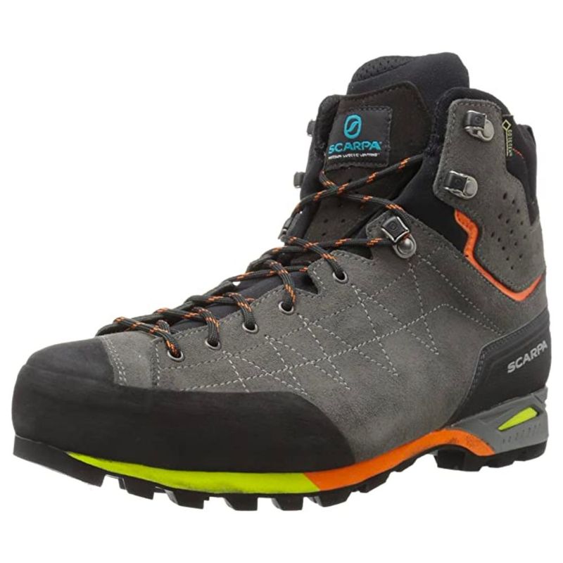 9 Best Hiking Boots For Plantar Fasciitis (2023)
