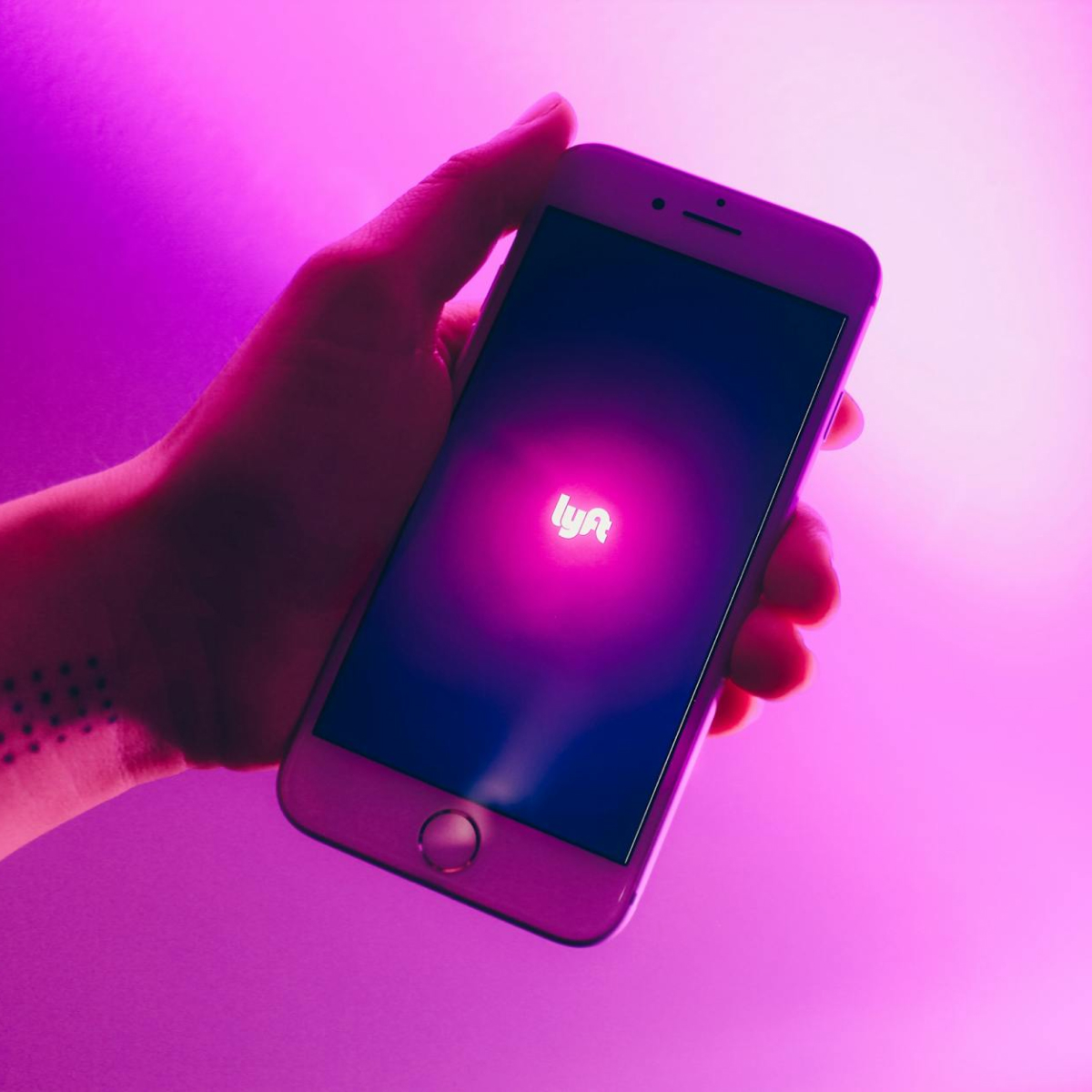 📱How to Create a Mobile App Strategy?