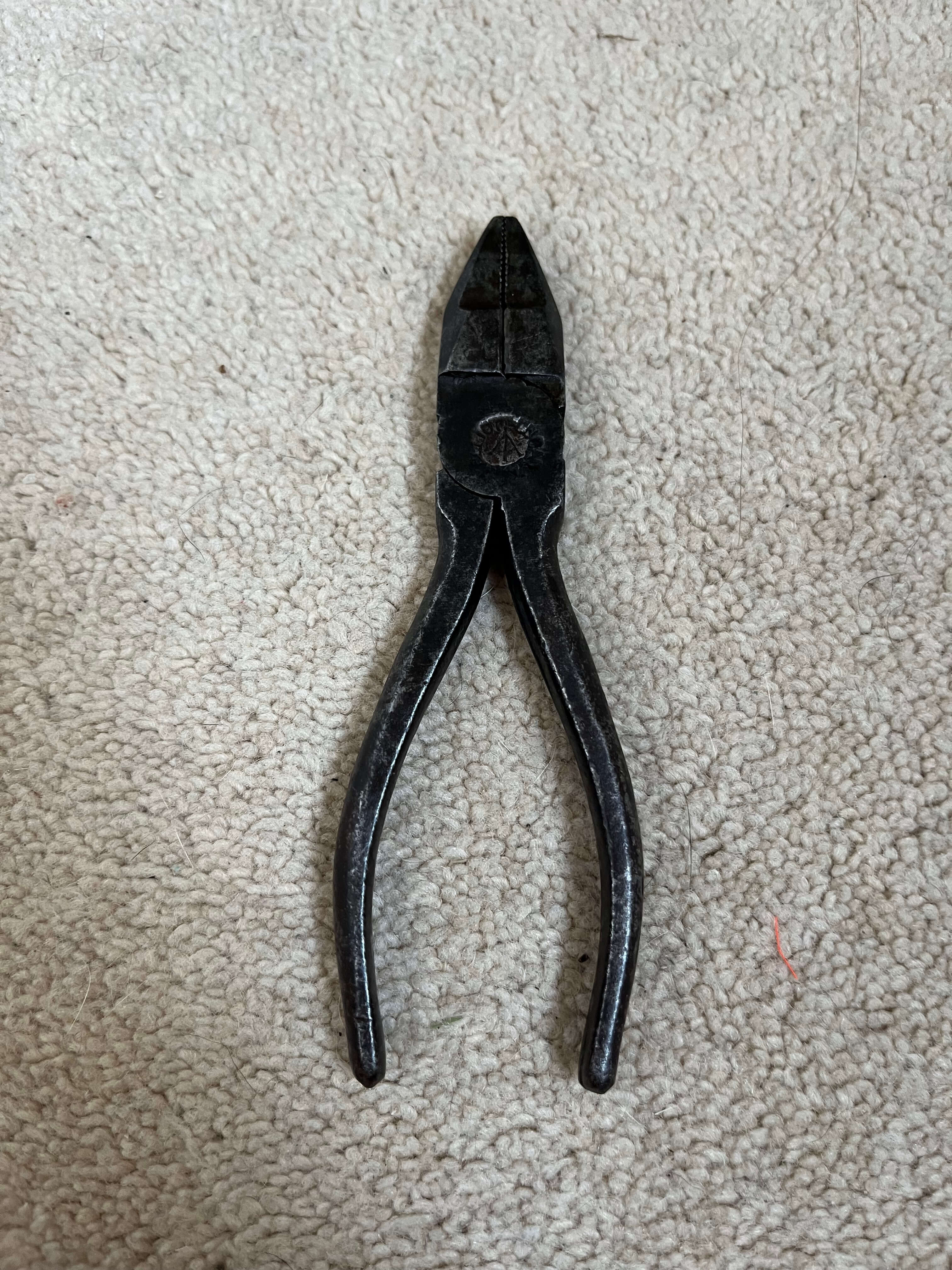 1944 Dated British Military Elliot Lucas Pliers