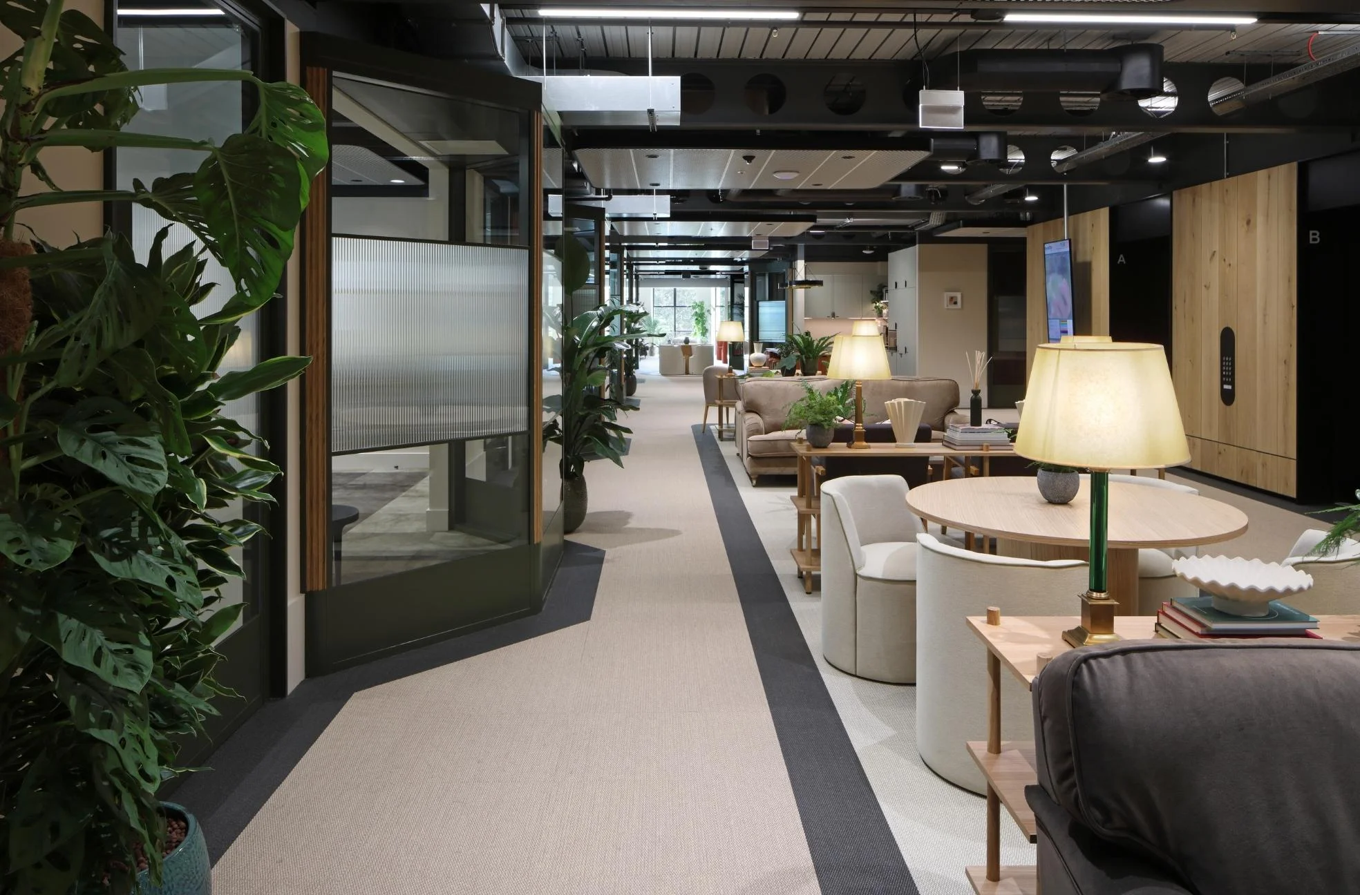 One Great Cumberland Place x+why flexible workspace