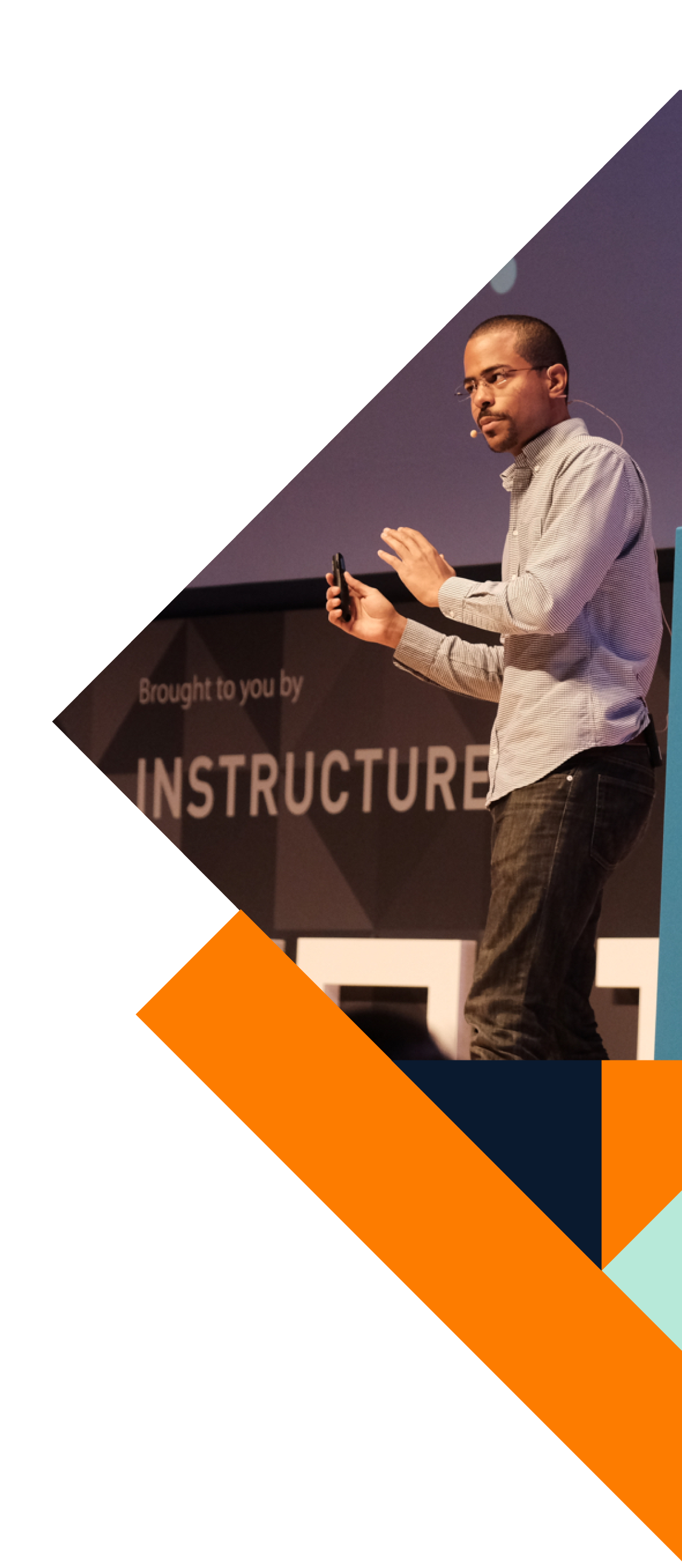 Speaker speaking at the Front Conference.