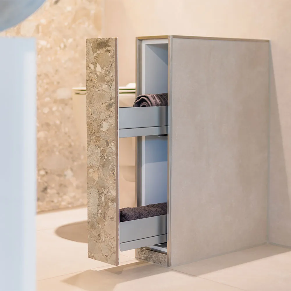 bathBox – storage miracle in the bathroom