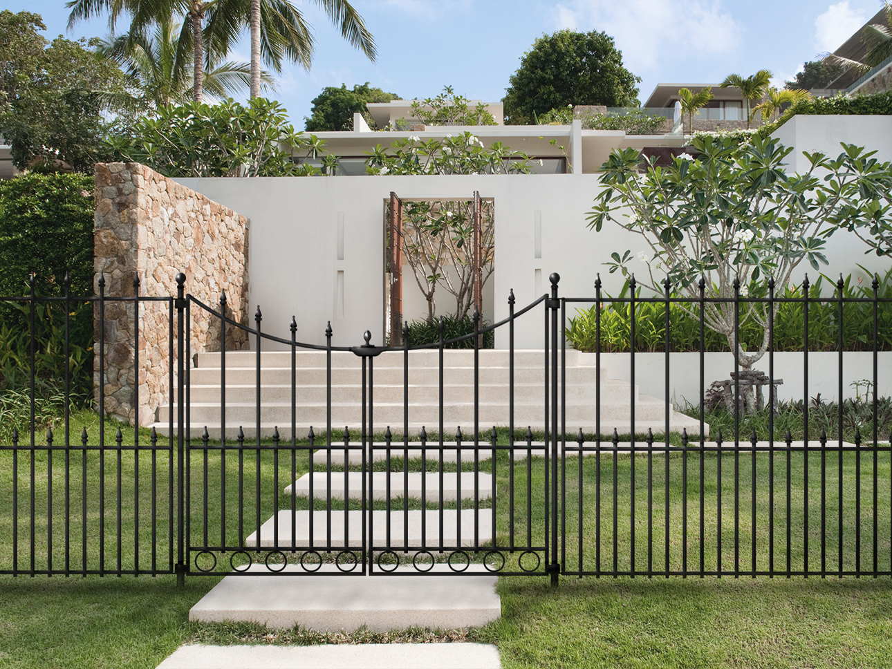 Learn About the Benefits of No Dig Fences National Assemblers