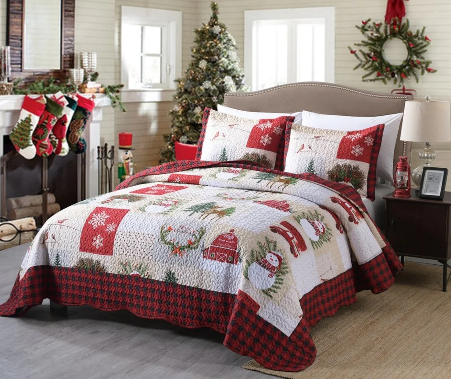 Christmas Bedding: A Dreamy Essential | National Assemblers