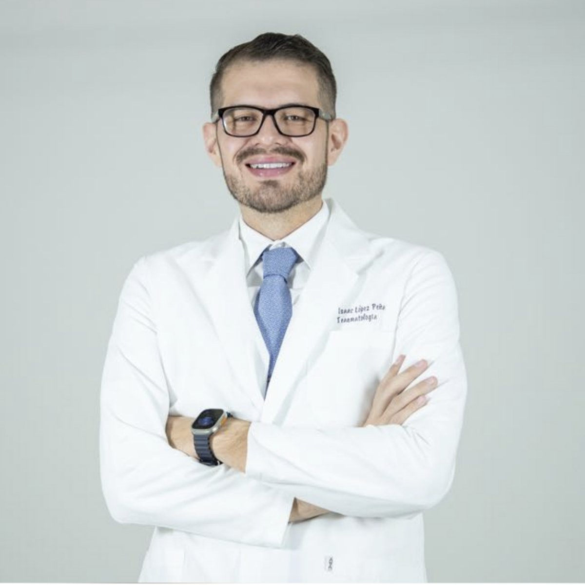 Prótesis de hombro Dr. Hector Isaac López Peña