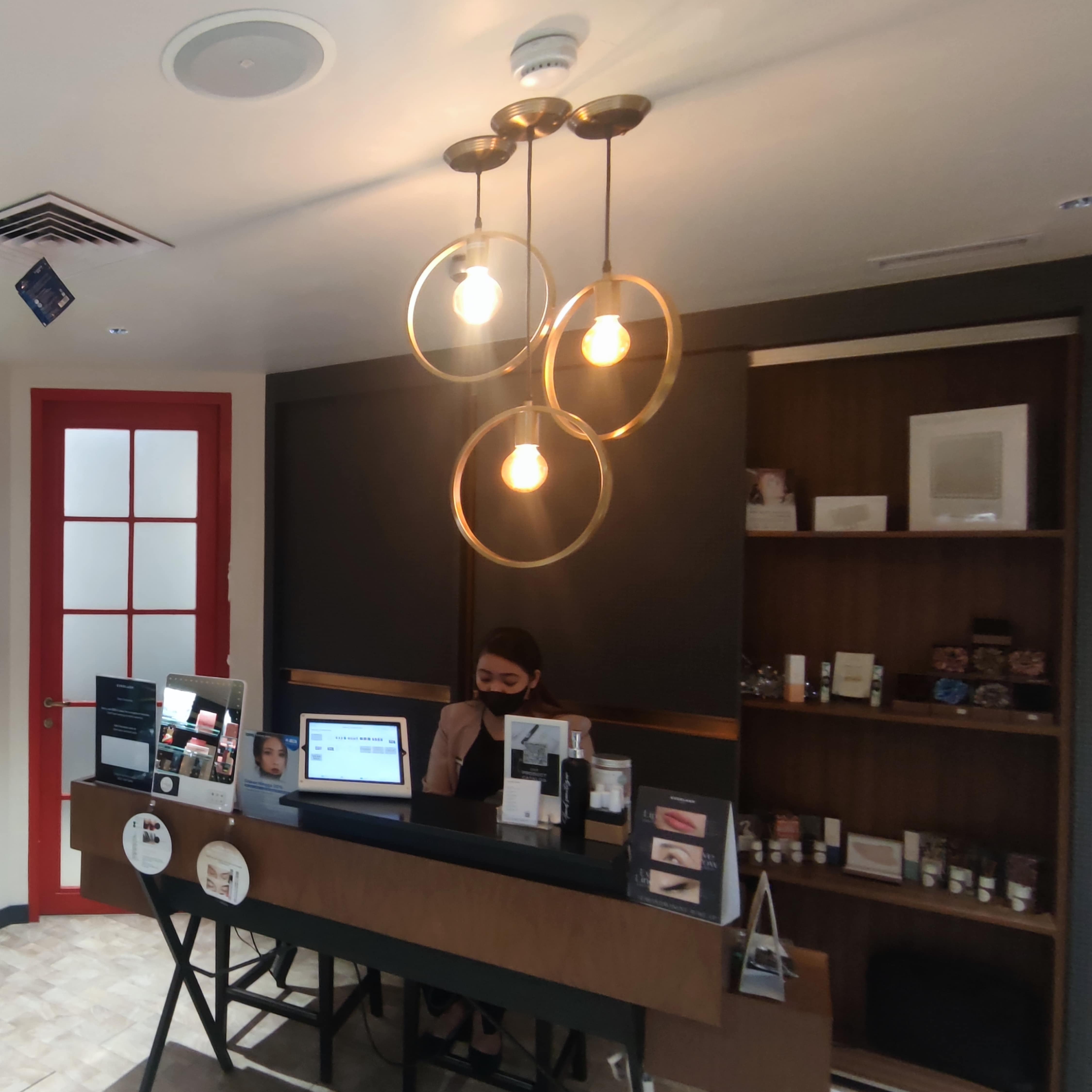 Lokasi outlet Everlash Mall Kelapa Gading 5 Everlash Lash and Brow Expert