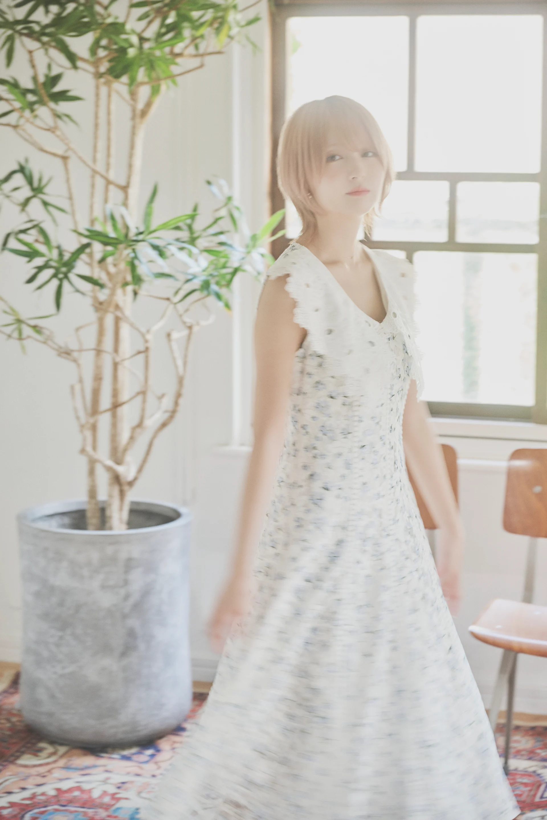 こばしり。「“人生は一度きり” 挑戦を続けた先に見えた、自然体の私。コンプレックスばかりの自分を変えた、彼女の生き方」 - my HERO
