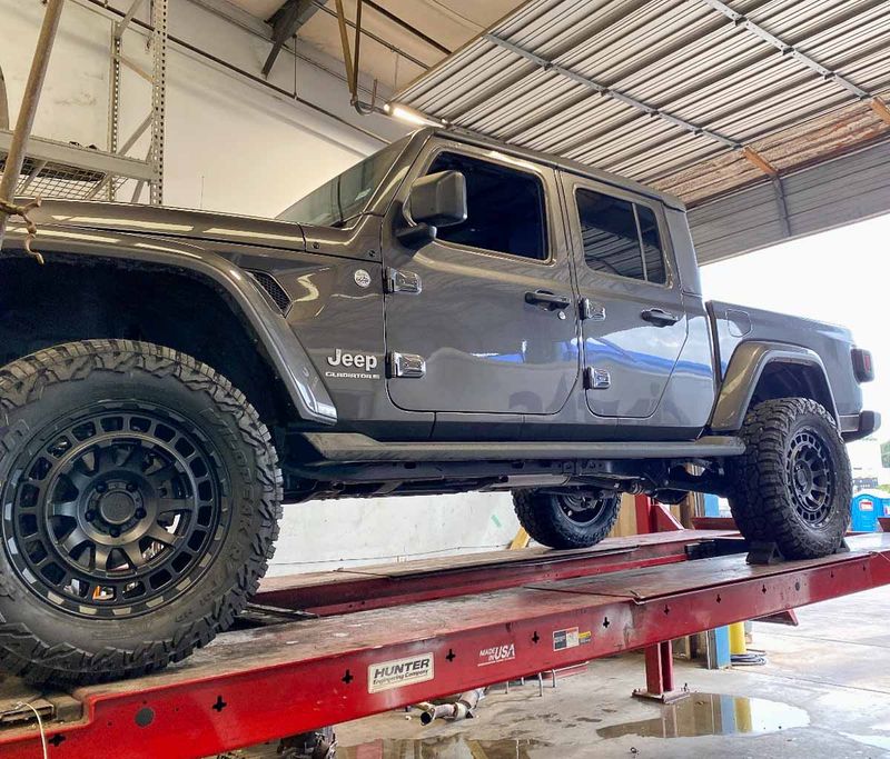 Accessories Youngblood Automotive & Tire