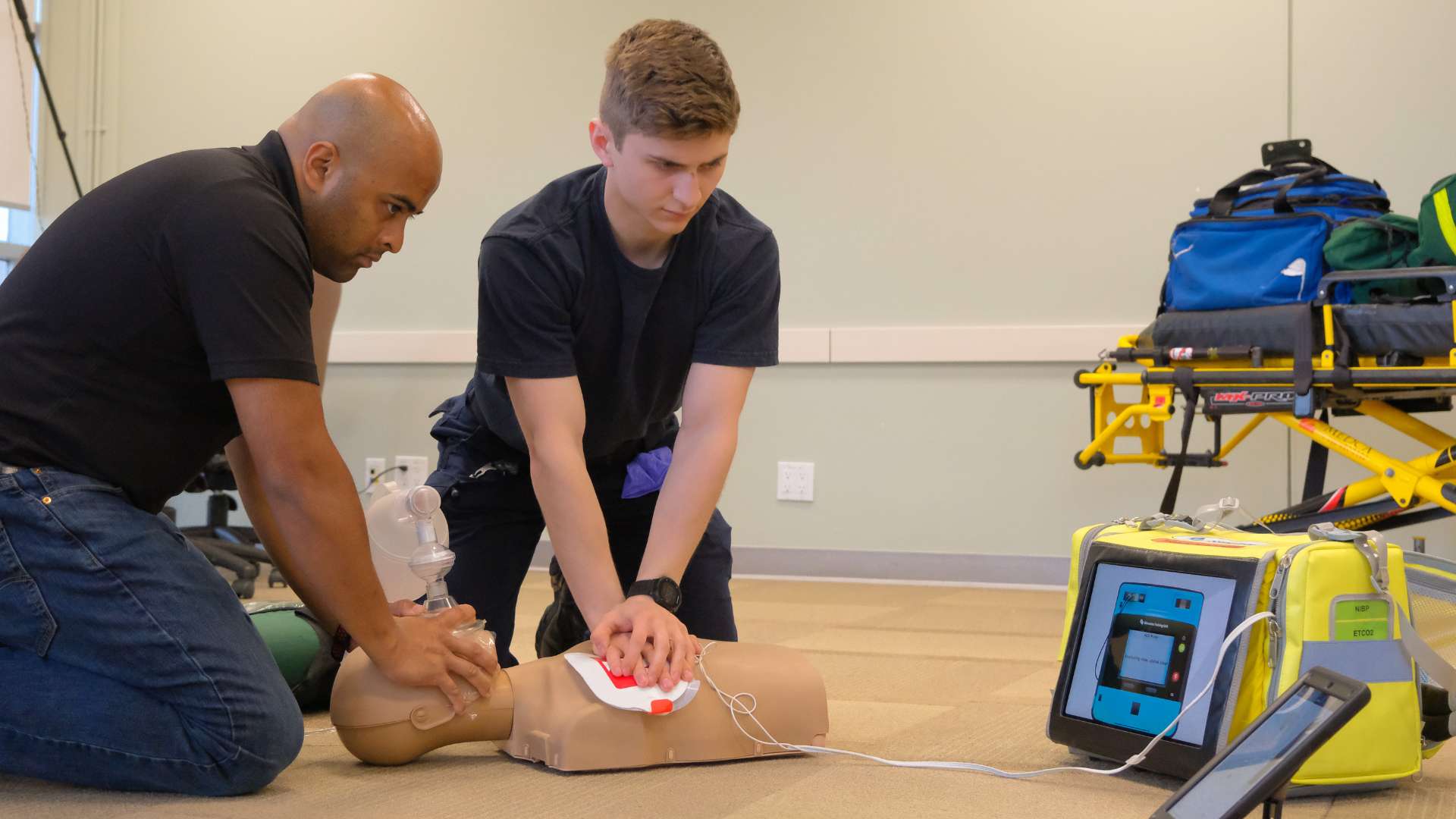 Emergency First Aid & CPR for Emergency Medical Dispatchers in Etobicoke