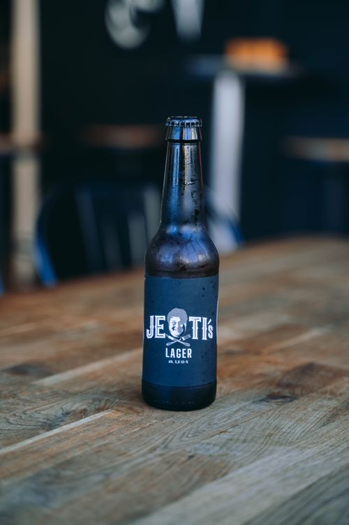 Jetis lager