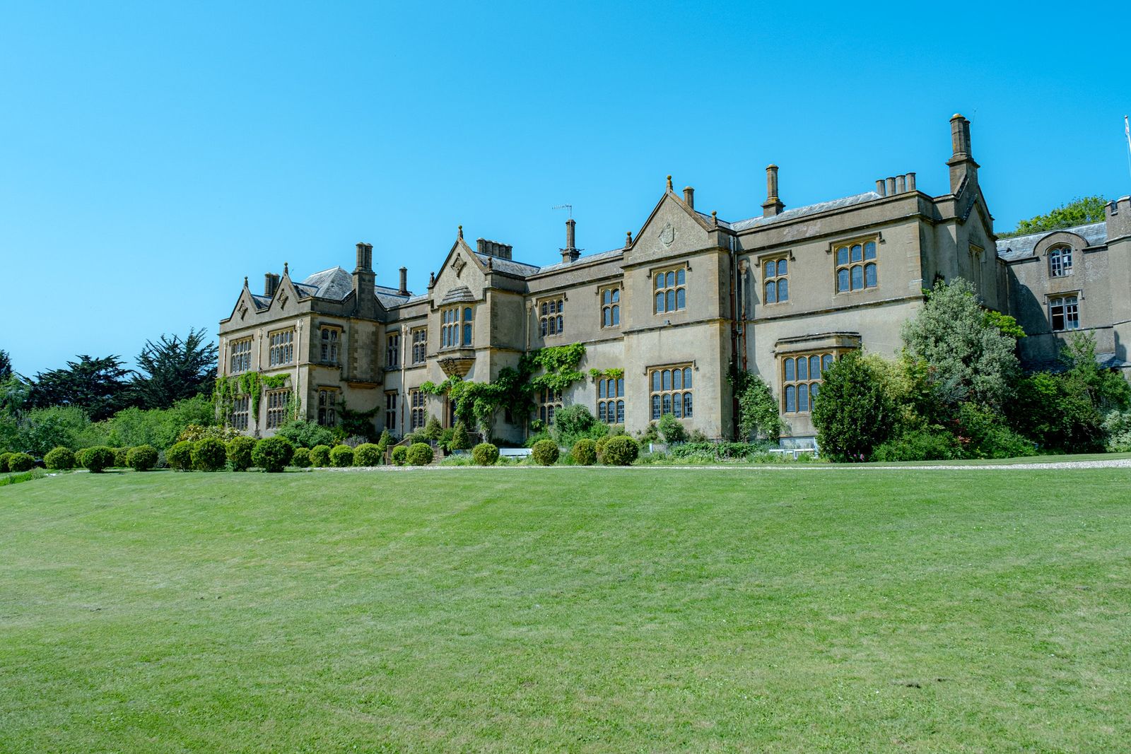 Home | Chapel Cleeve Manor | Making Memories In Luxury