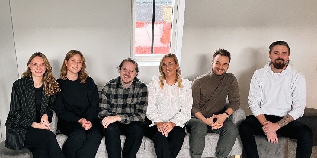 Parakey Blogg | Full fart fram med flera nya kollegor