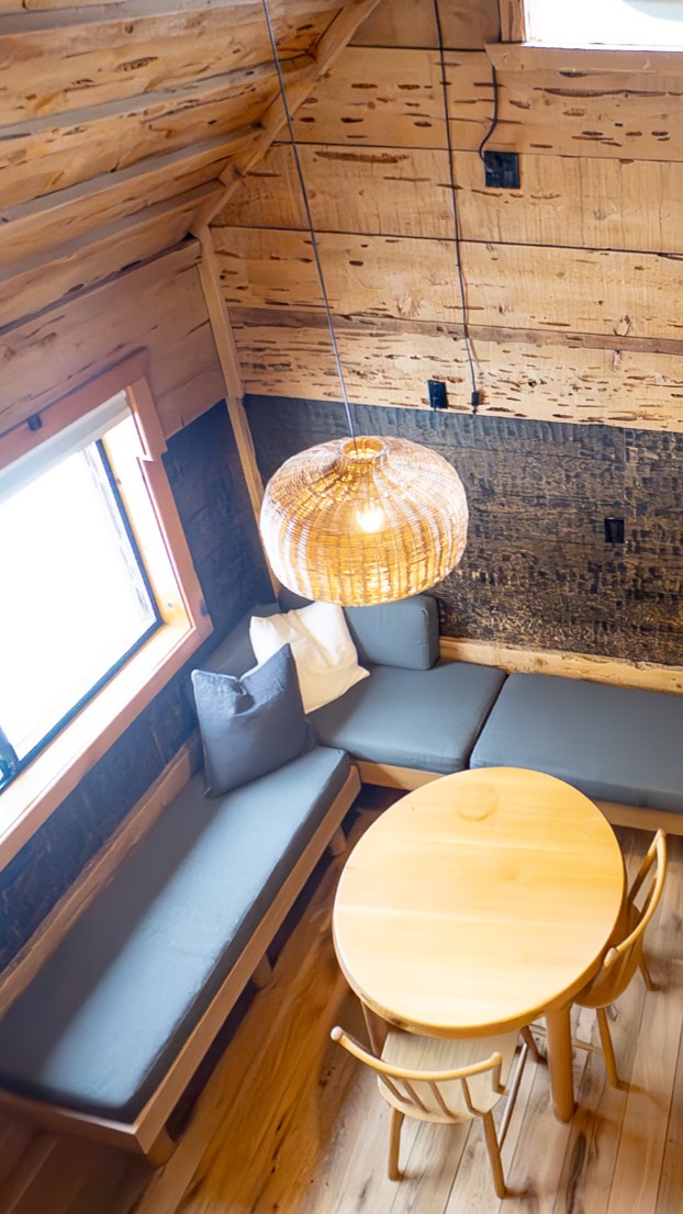 Knotty Pine