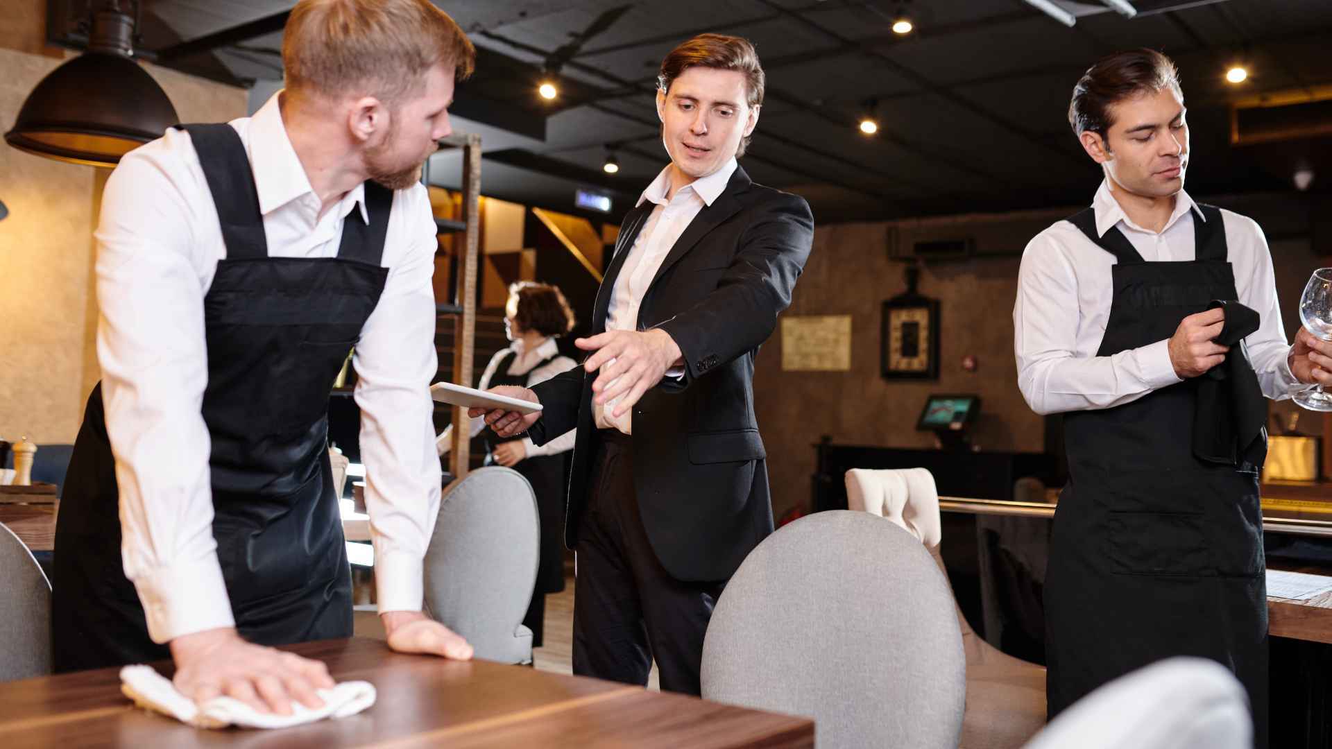 F&B Service Industry Opening and Closing Checklists Grid