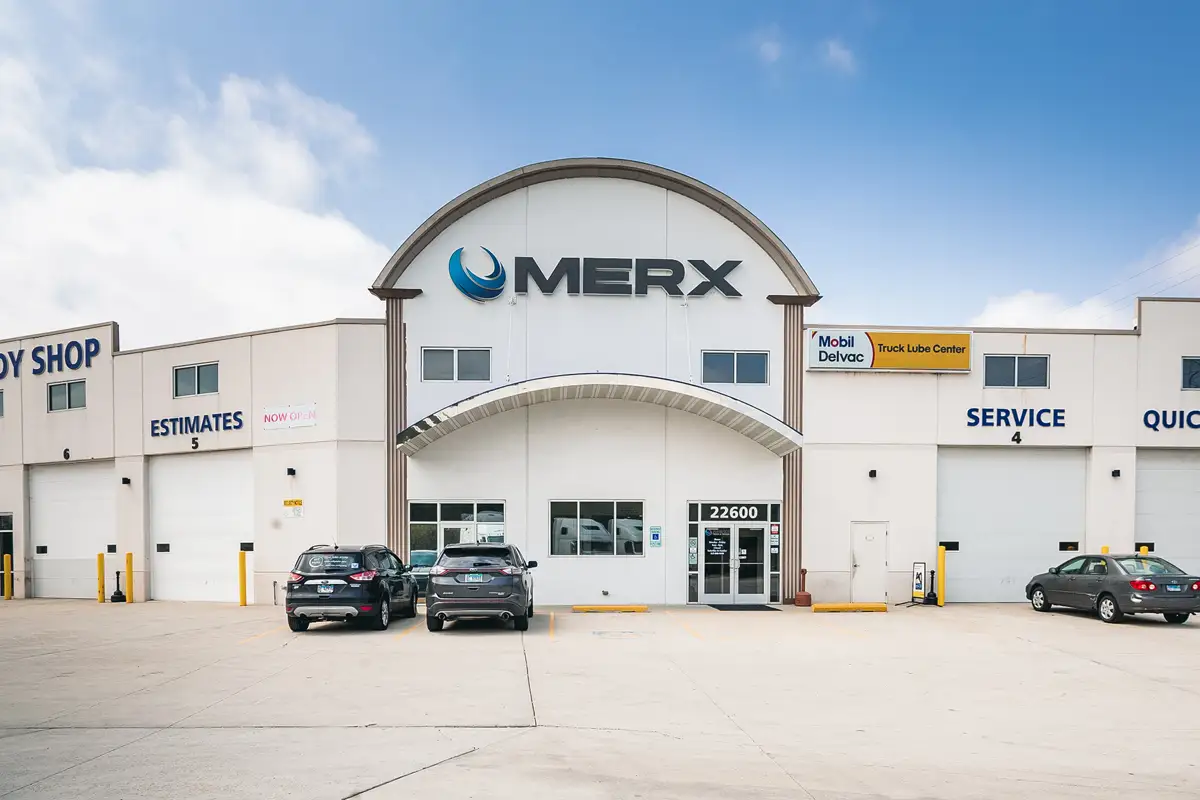 America's Heavy-Duty Truck & Trailer Repair & Fleet Service Experts | Merx