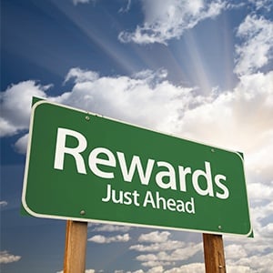 5-key-rewards-of-online-employee-benefits-software.jpg